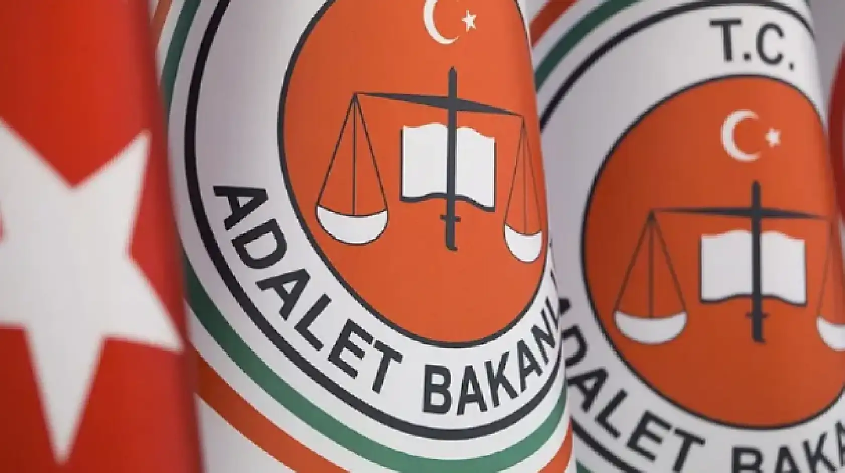 Adalet Bakanlığı'ndan 334 kişilik sözleşmeli personel alımı: Konya'ya 21 kontenjan