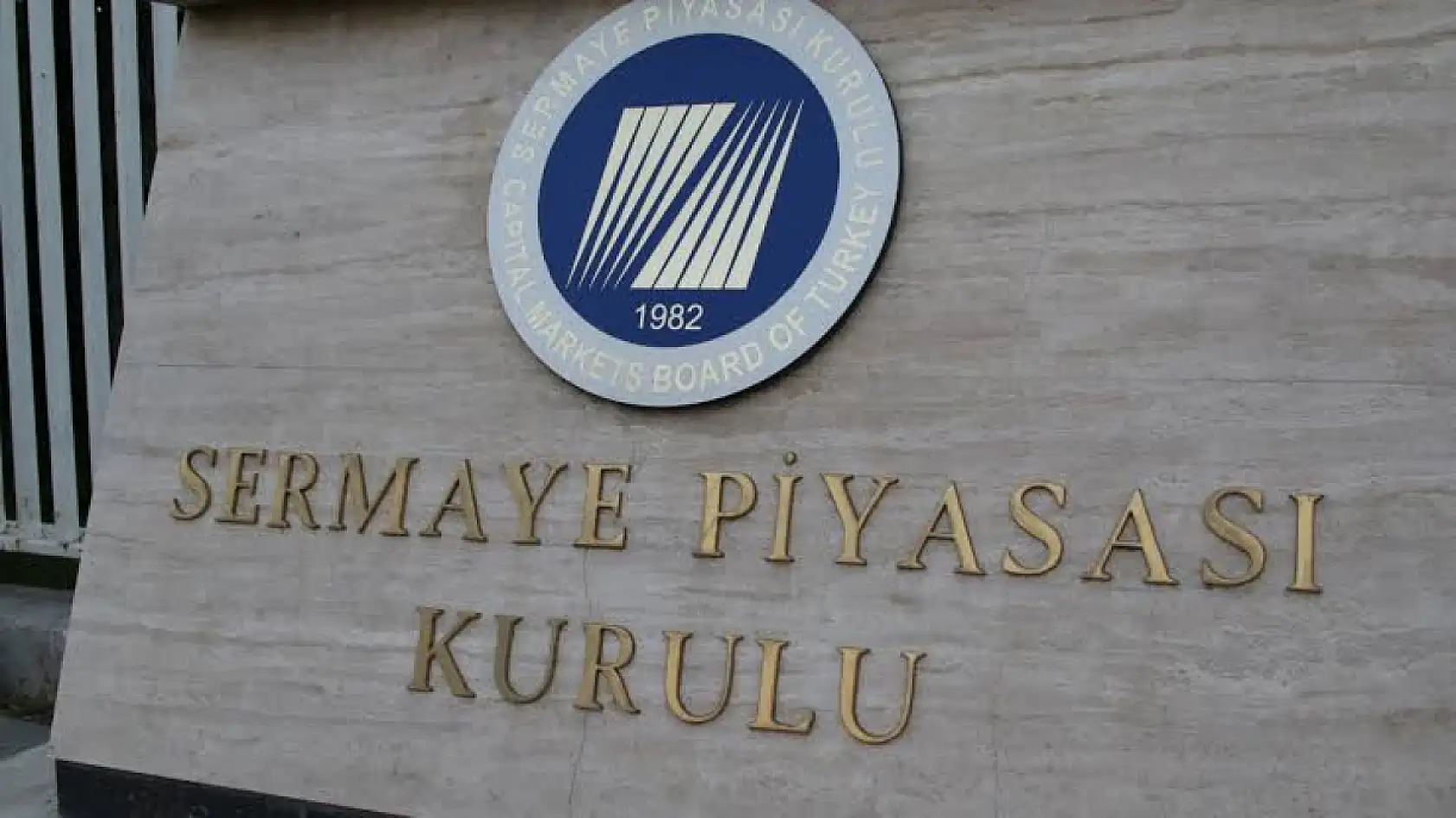 İslam Memiş altın, dolar ve fon krizini değerlendirdi: 'Paradan para kazanma yılı değil'