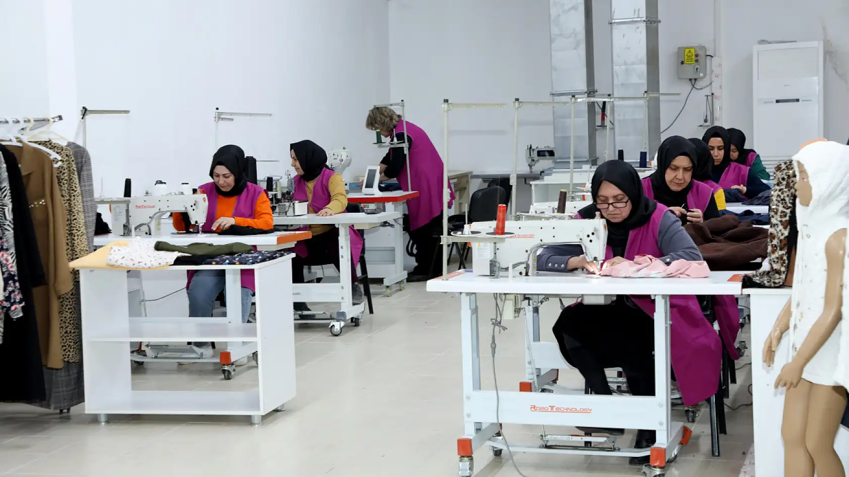 Konya'da KOMEK ile kadınlar üretiyor, ekonomi kazanıyor