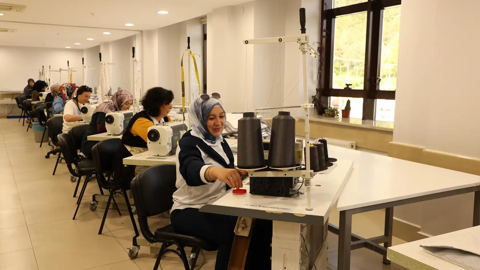 Konya'da KOMEK ile kadınlar üretiyor, ekonomi kazanıyor