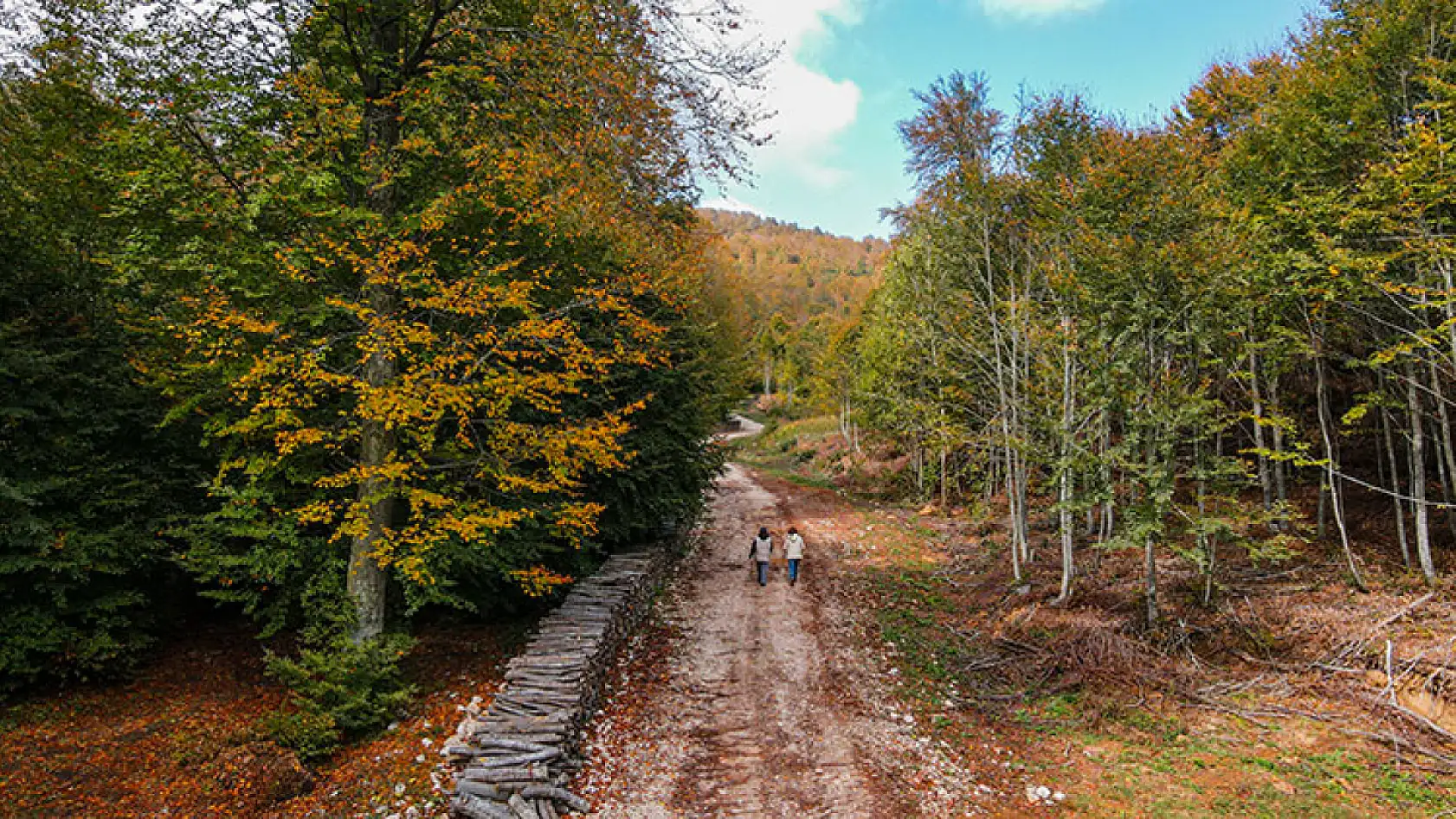 Domaniç Dağları'nda kartpostallık manzaralar oluştu!
