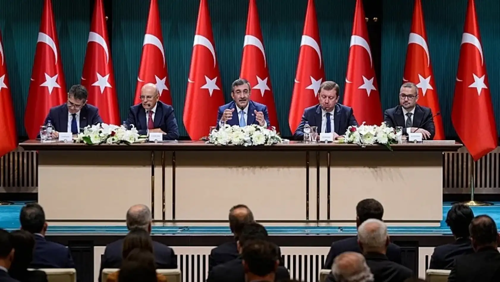 AK Parti Konya Milletvekili duyurdu! Enflasyon düşecek mi?