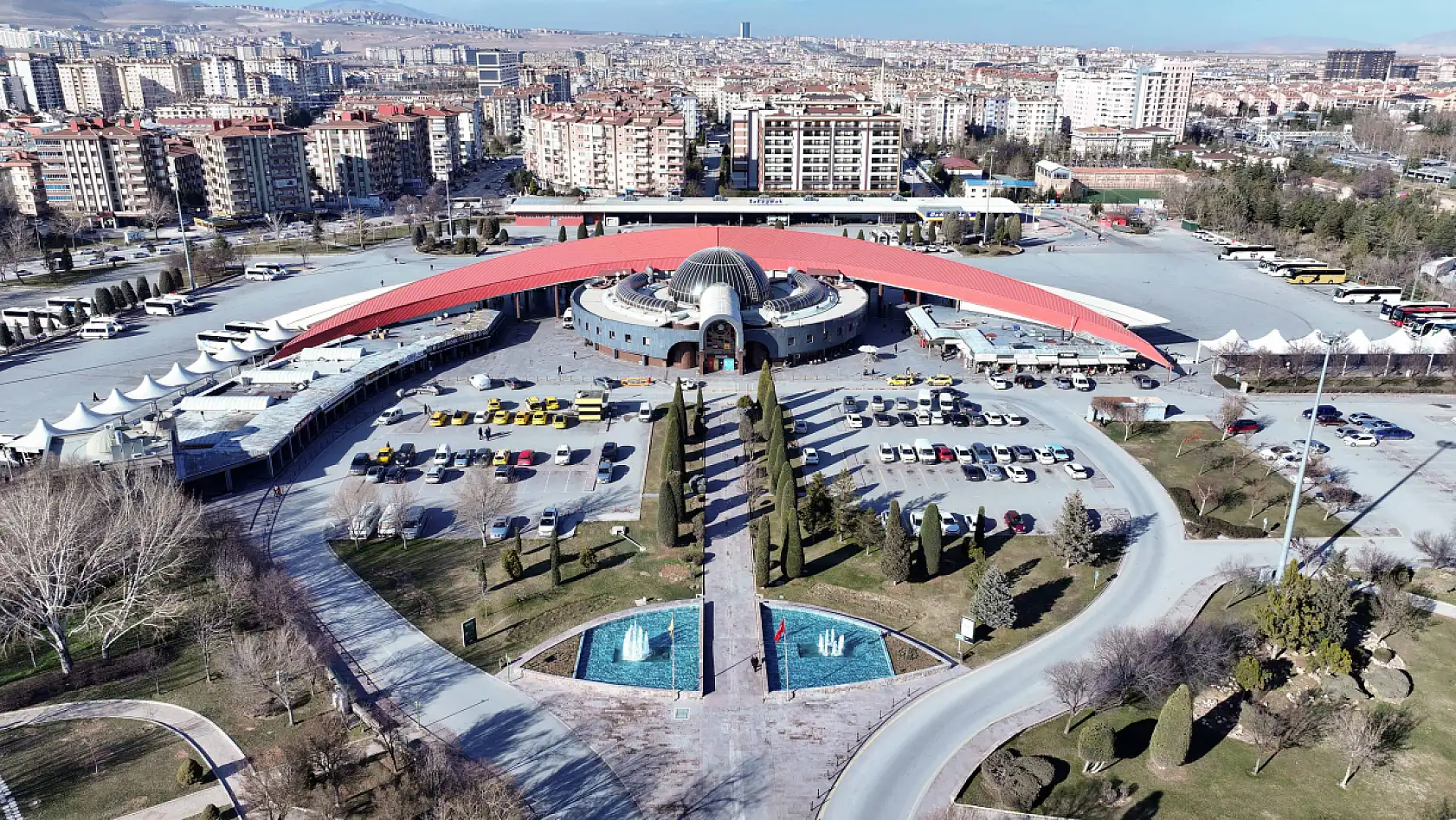 Türkiye'de bir ilk: Konya otogarında vezneler kapatıldı