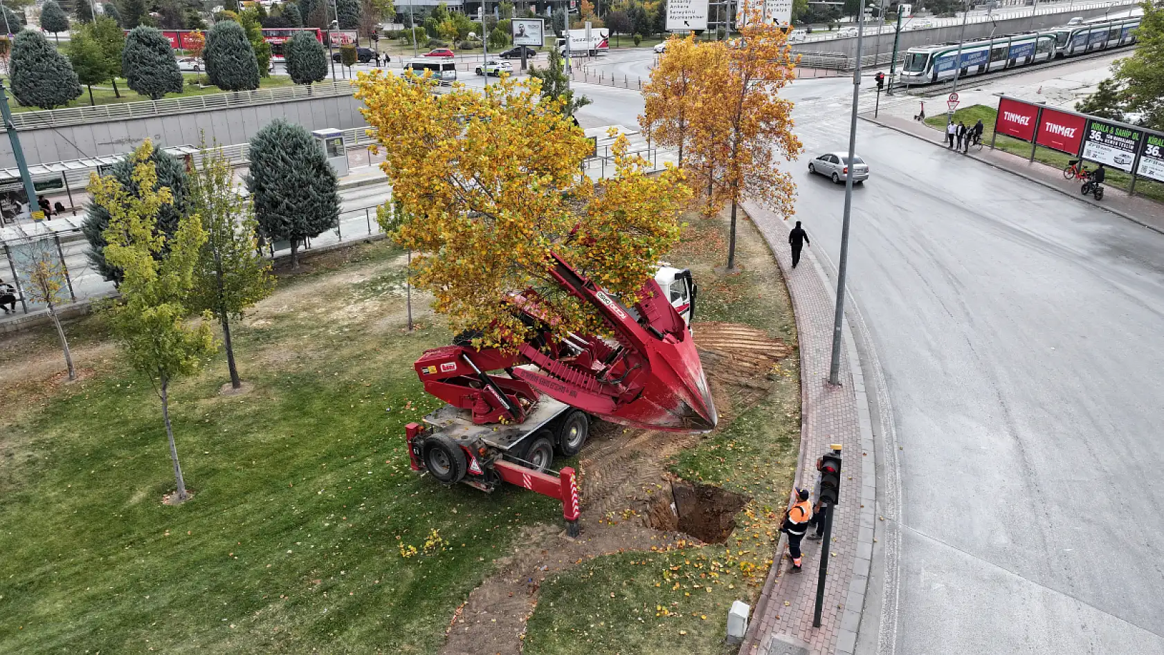 Konya'da dev proje için tek bir ağaca bile kıymadılar