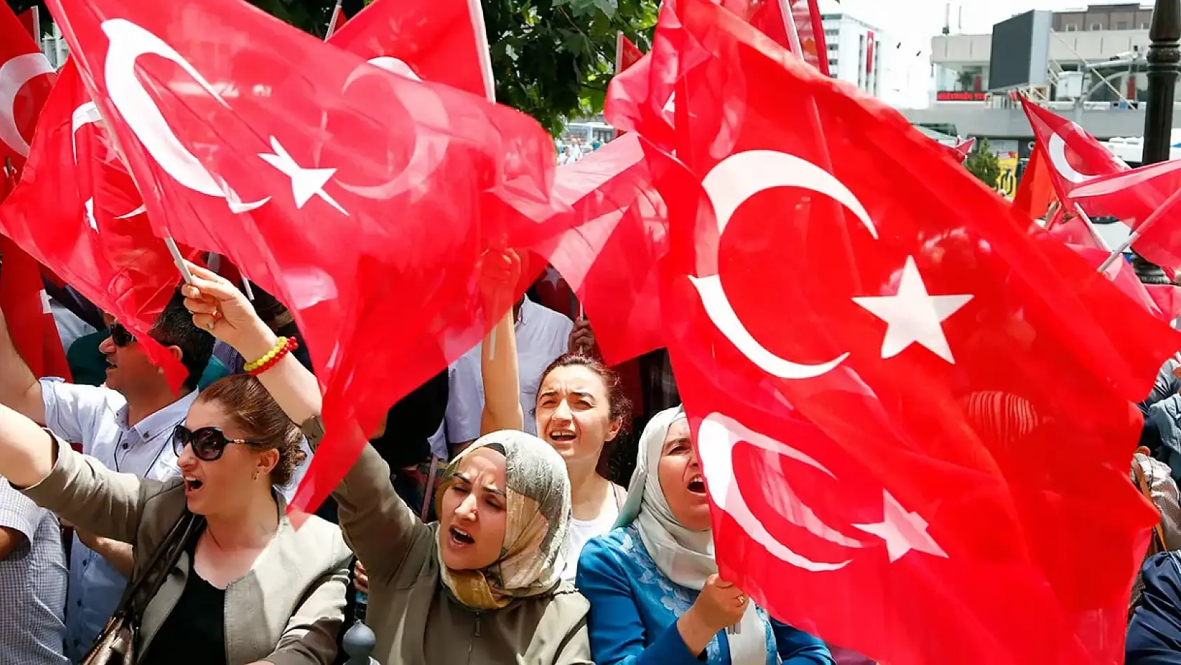 15 Temmuz resimleri, 15 Temmuz'un unutulmaz kareleri