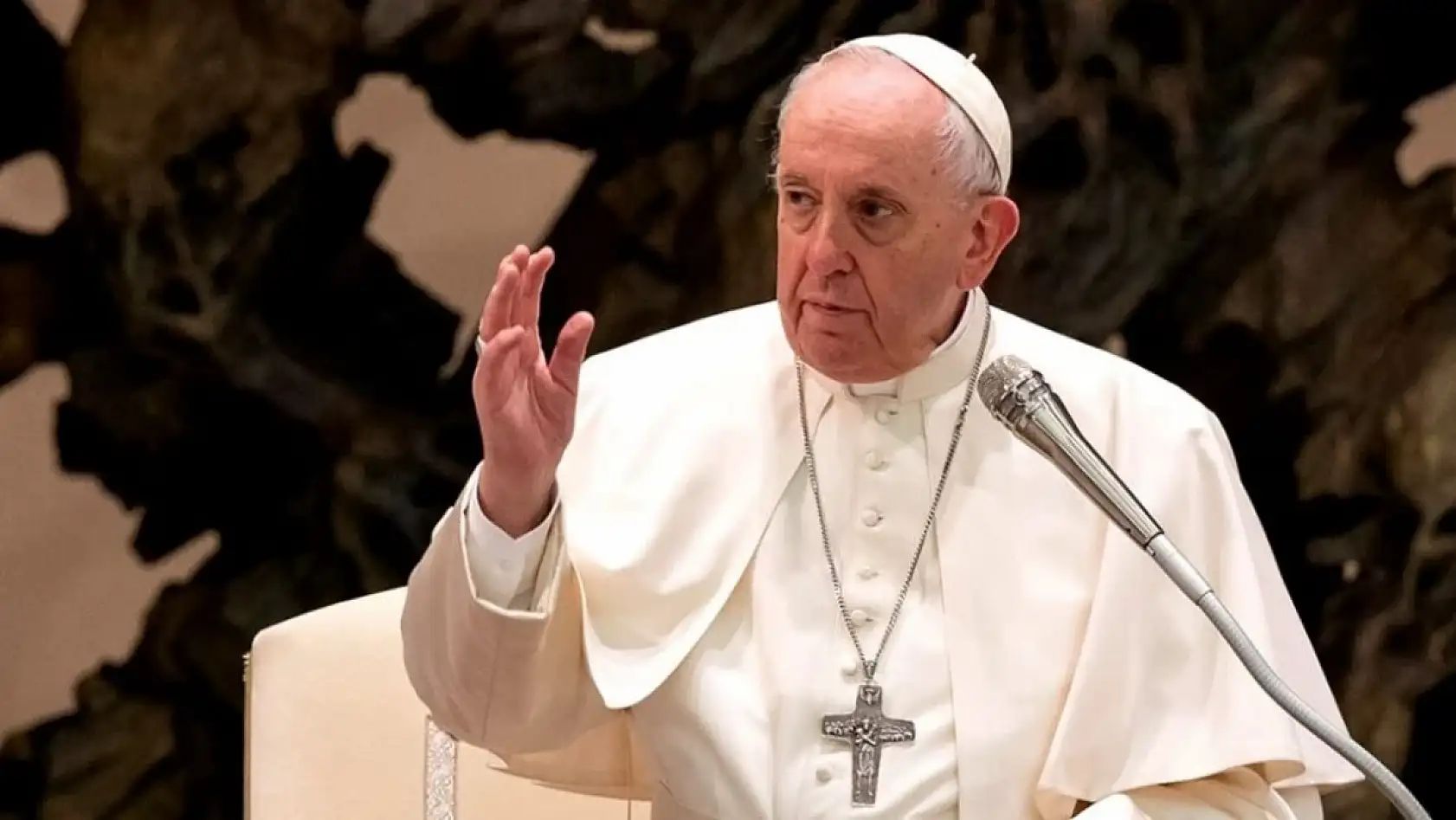 Papa Francis öldü, İstanbul sallandı! 900 Yıllık 'Yedi Tepeli Şehir' kehaneti gerçek mi oluyor?