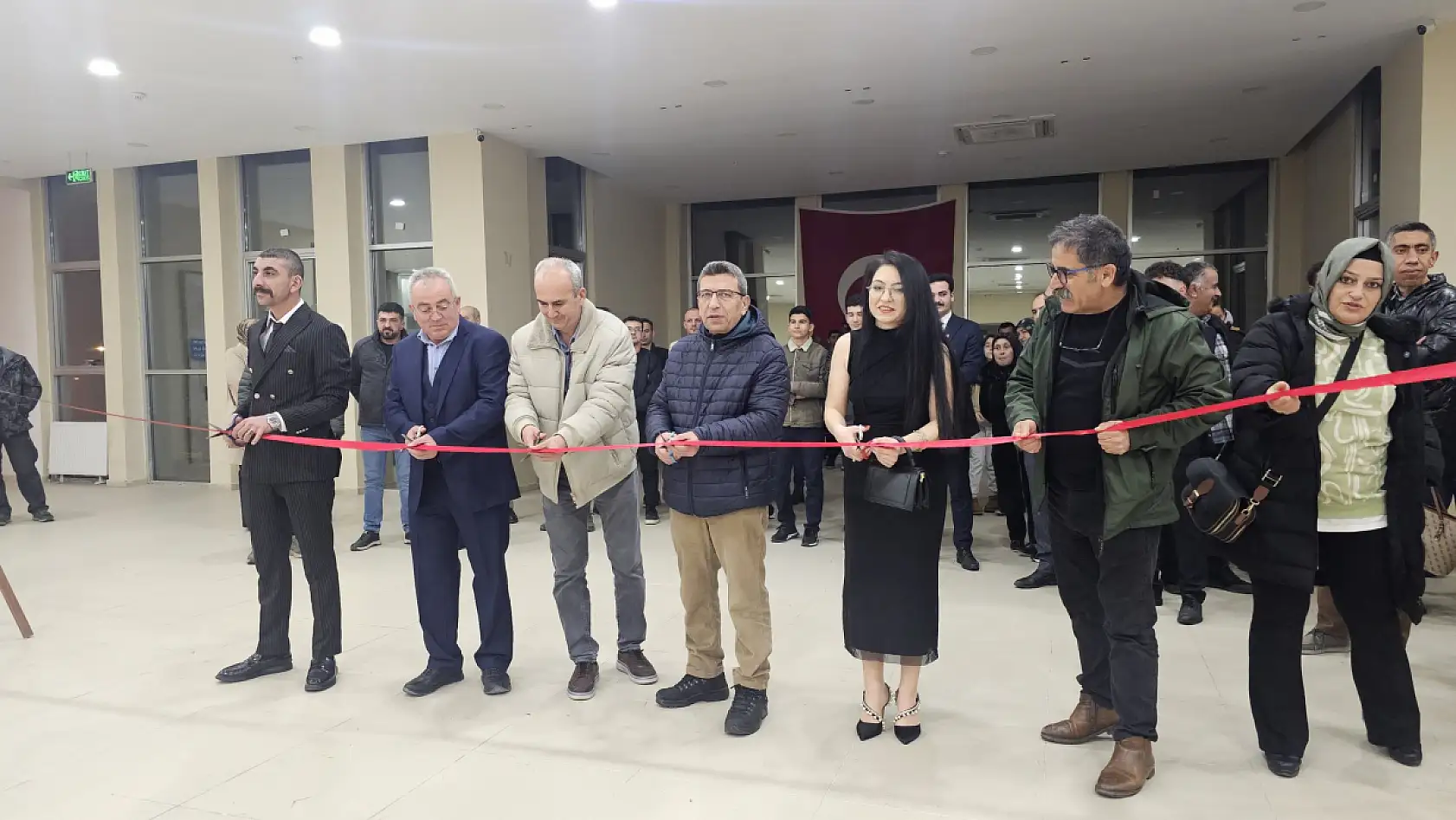 Görsel hafıza canlandı: Konya'da fotoğraf gösterisi ve sergi açıldı