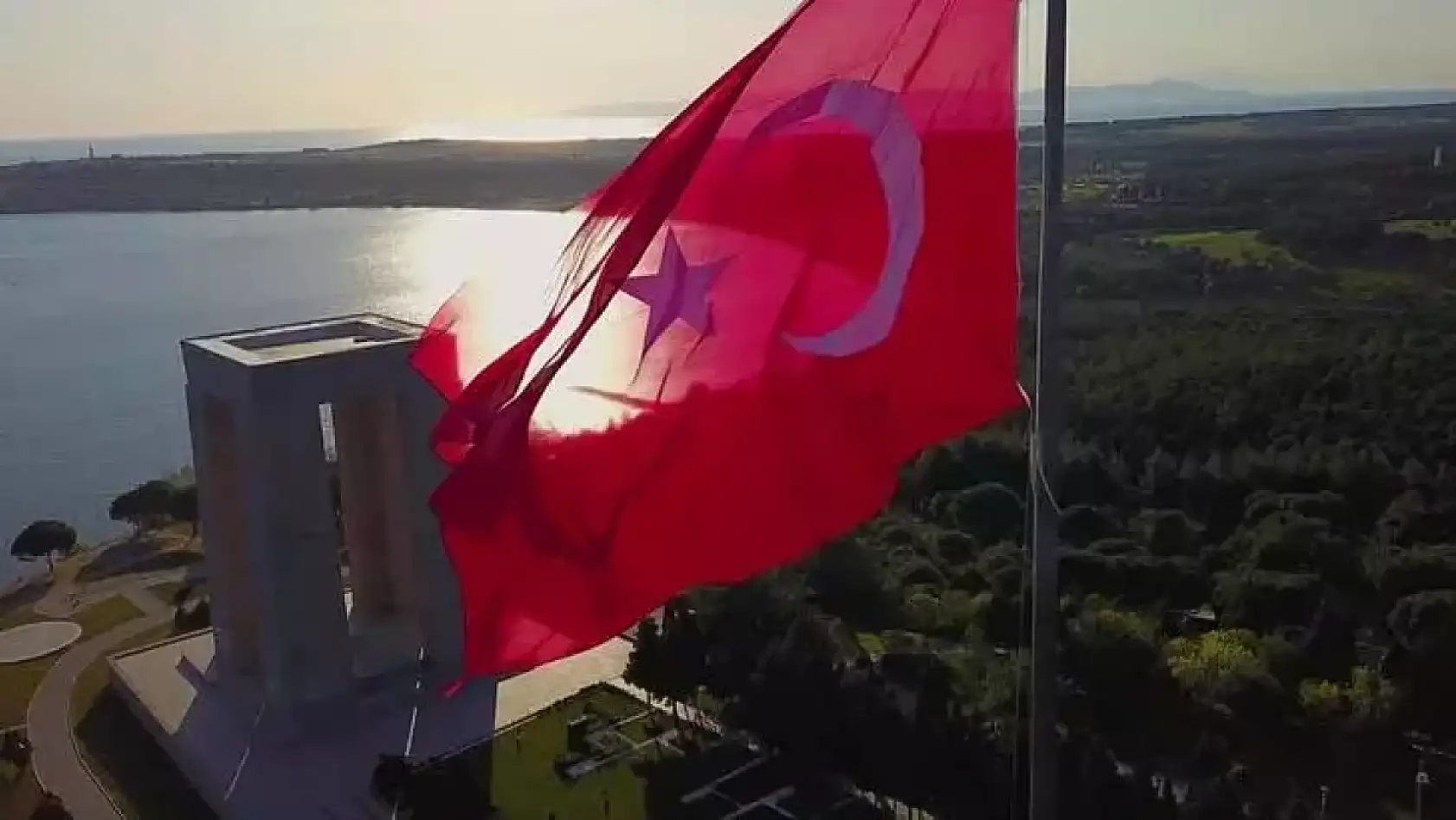 18 Mart mesajları, resimli 18 Mart Çanakkale Zaferi ve Şehitleri Anma Günü mesajları
