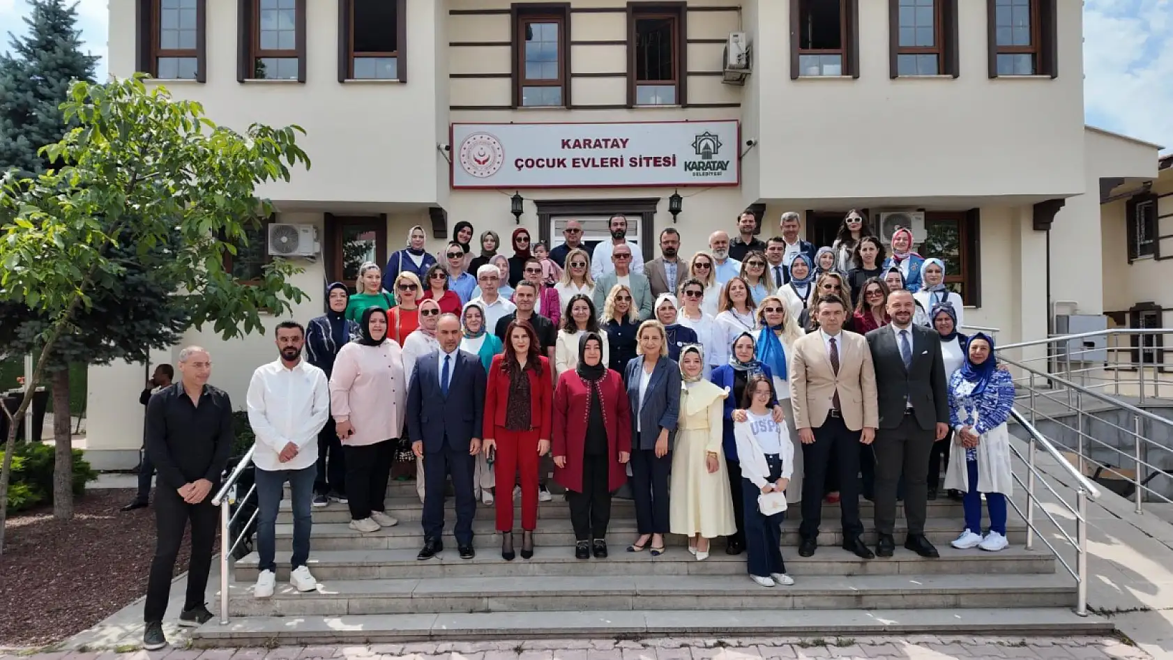 Konya'da Düşler Köşkü çocukların umutlarına kapı açtı