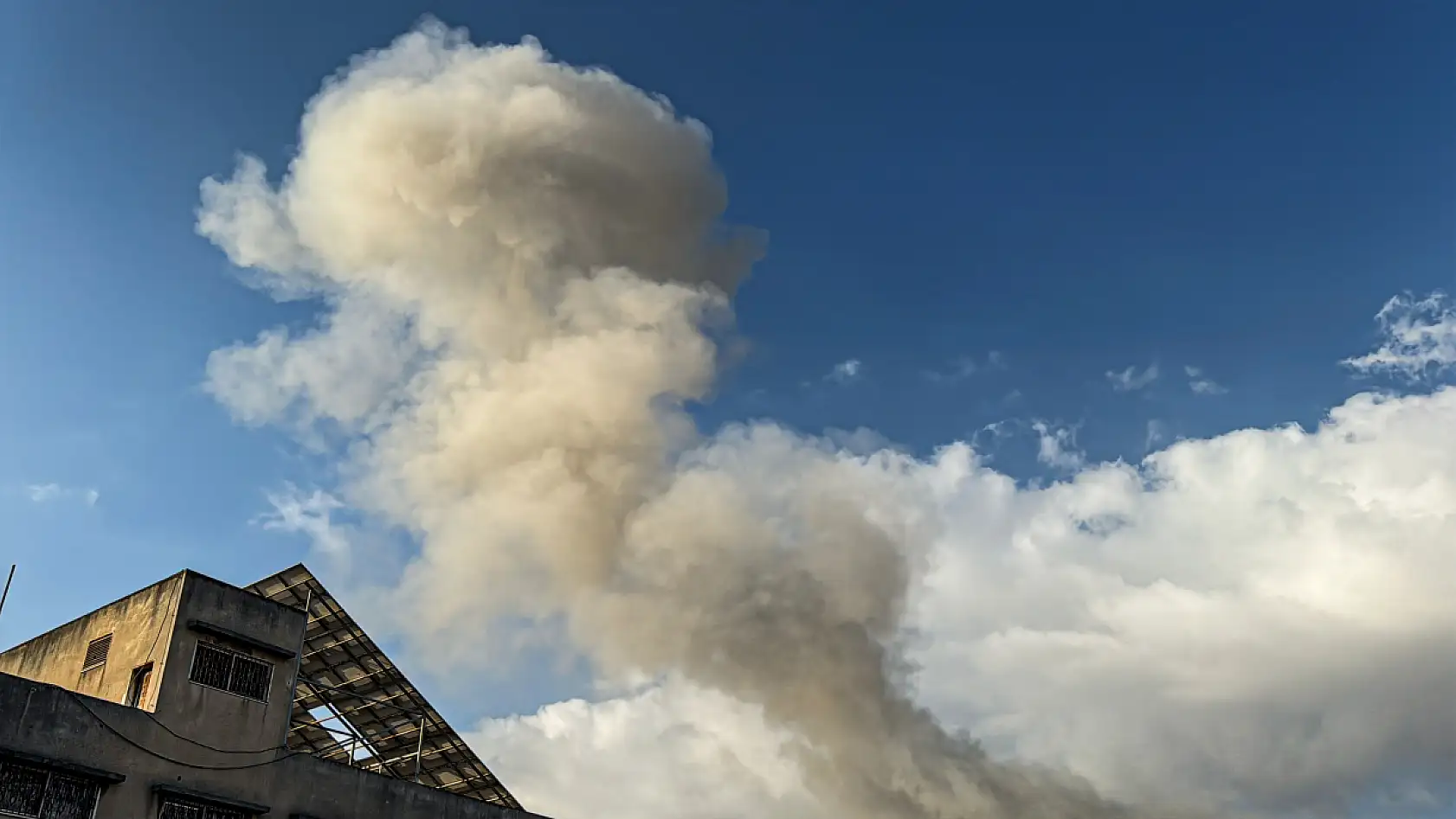 Gazze'ye yönelik saldırılar sürüyor