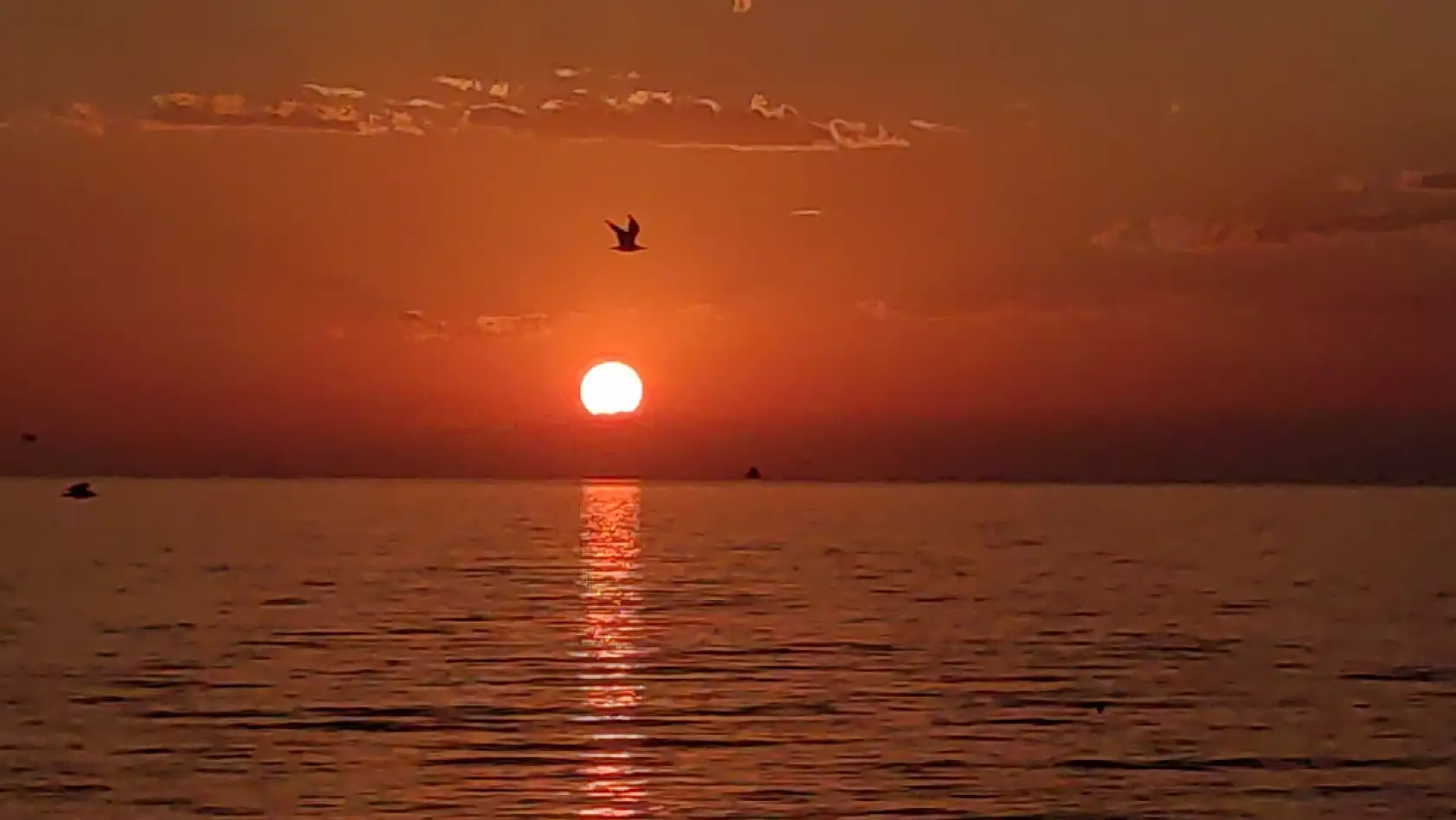 Gün batımı güzelliğiyle mest etti!