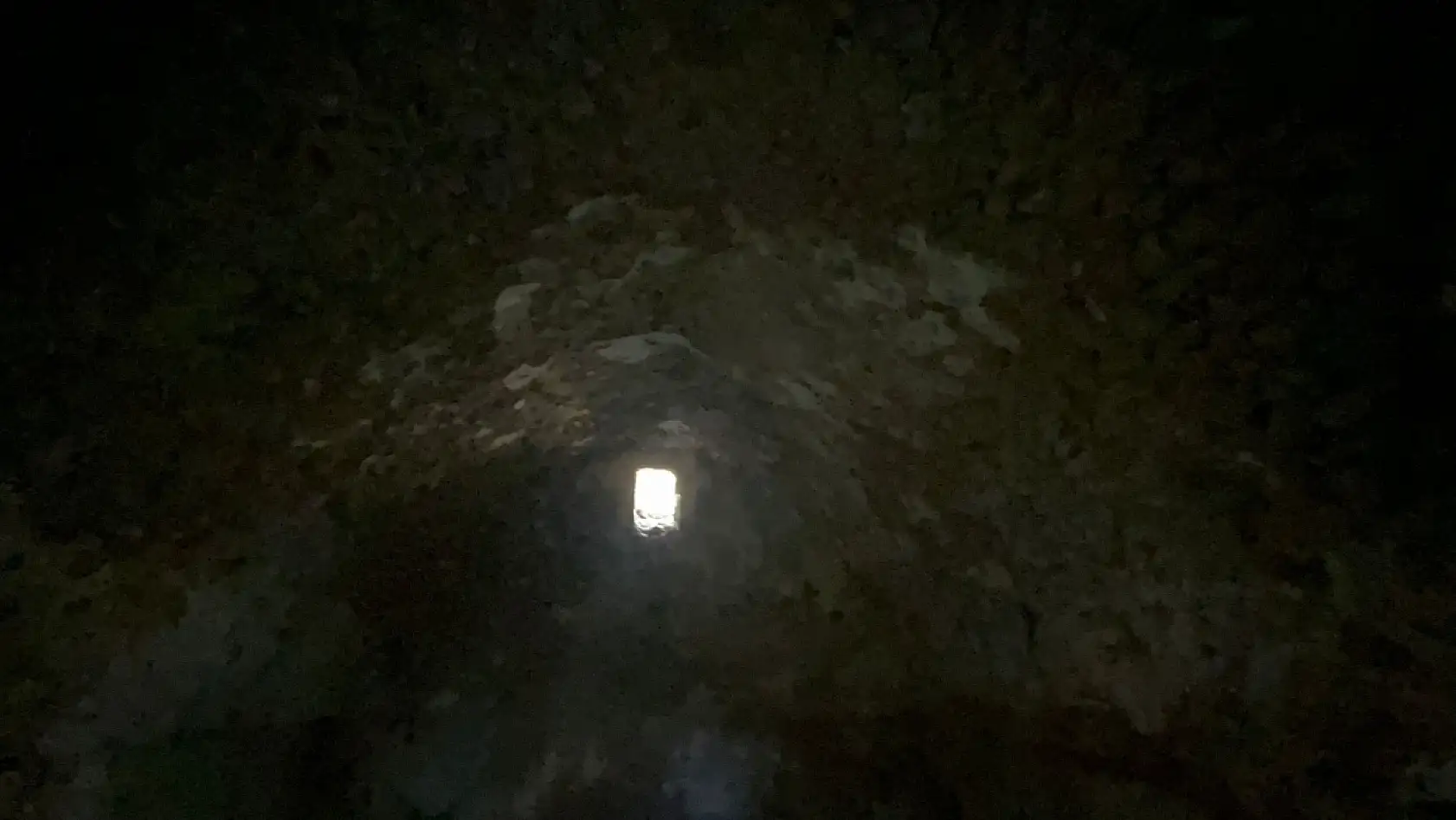 Devletin kayıtlarında bile yok! Yeraltında esrarengiz keşif