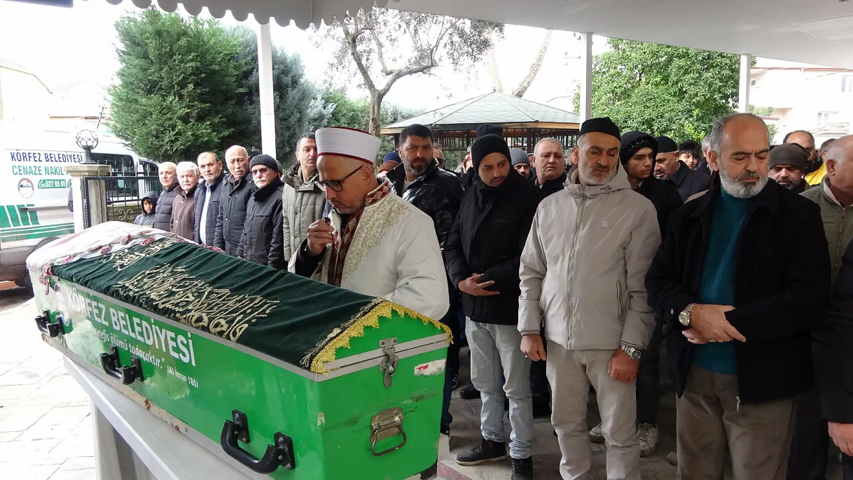 Karın ağrısı İle başlayan hastalık ölümle bitti! Genç kızın ailesi isyan etti