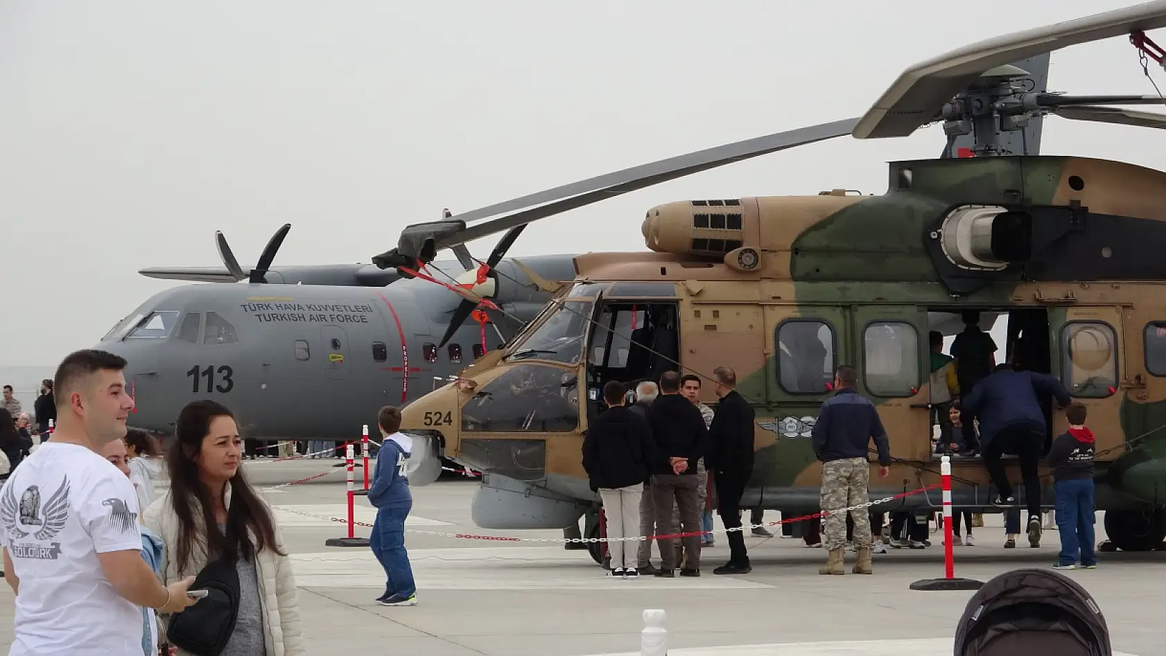 Konya'da jetler çocuklar için havalandı