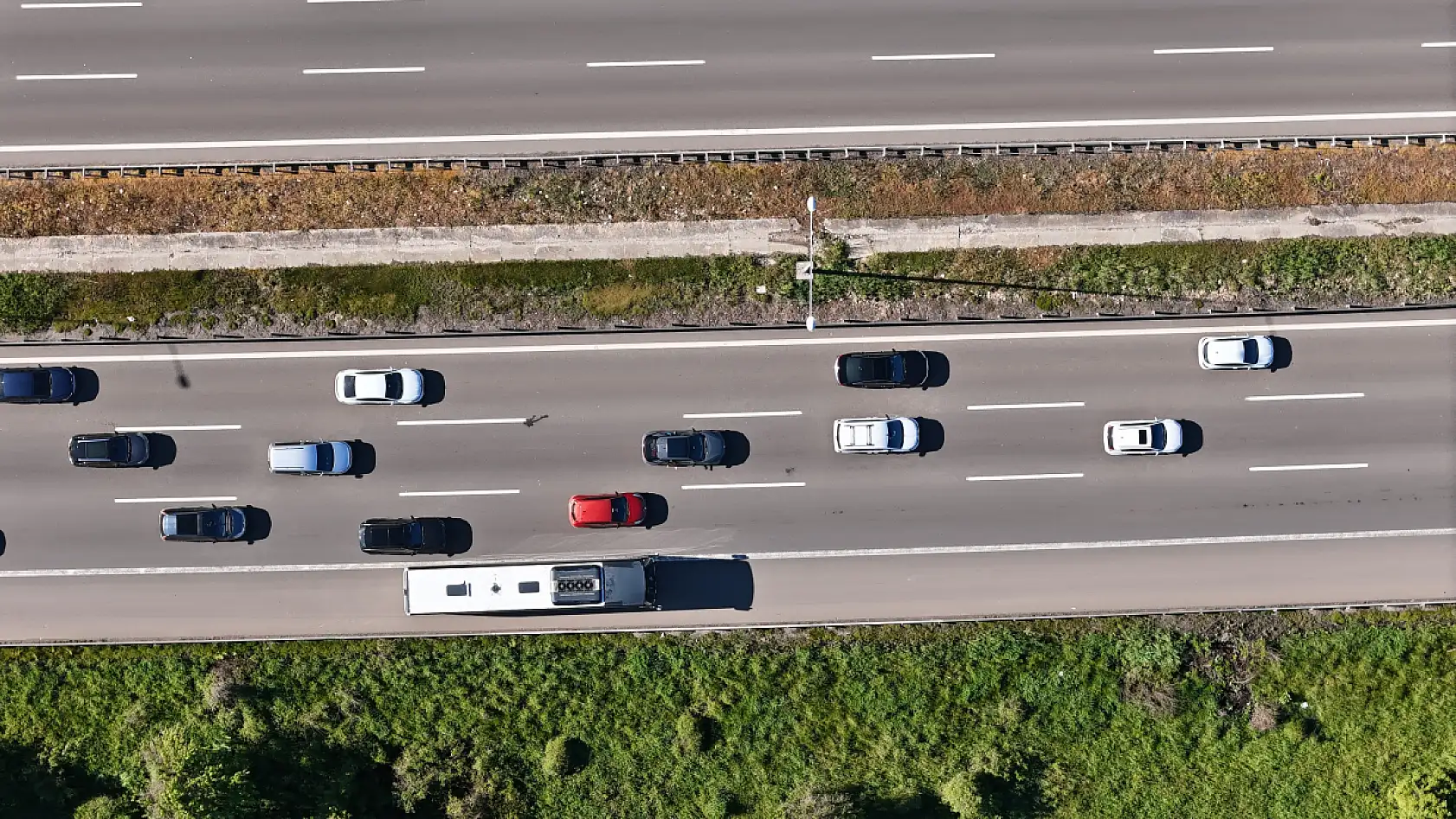 Yola çıkanlar dikkat! Trafikte bekleme süresi uzuyor