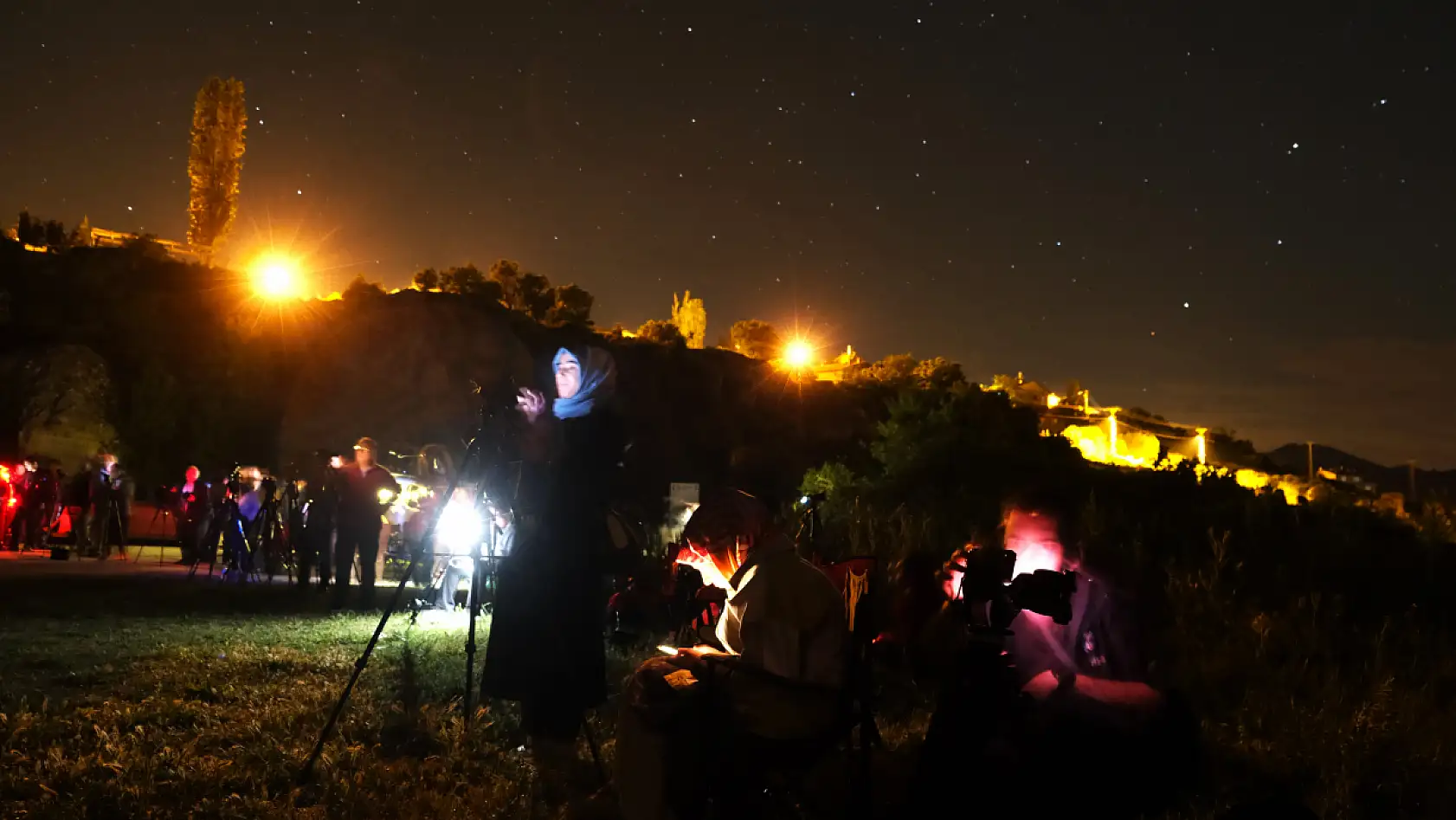 Konya'nın Kapadokya'sında gece büyüsü