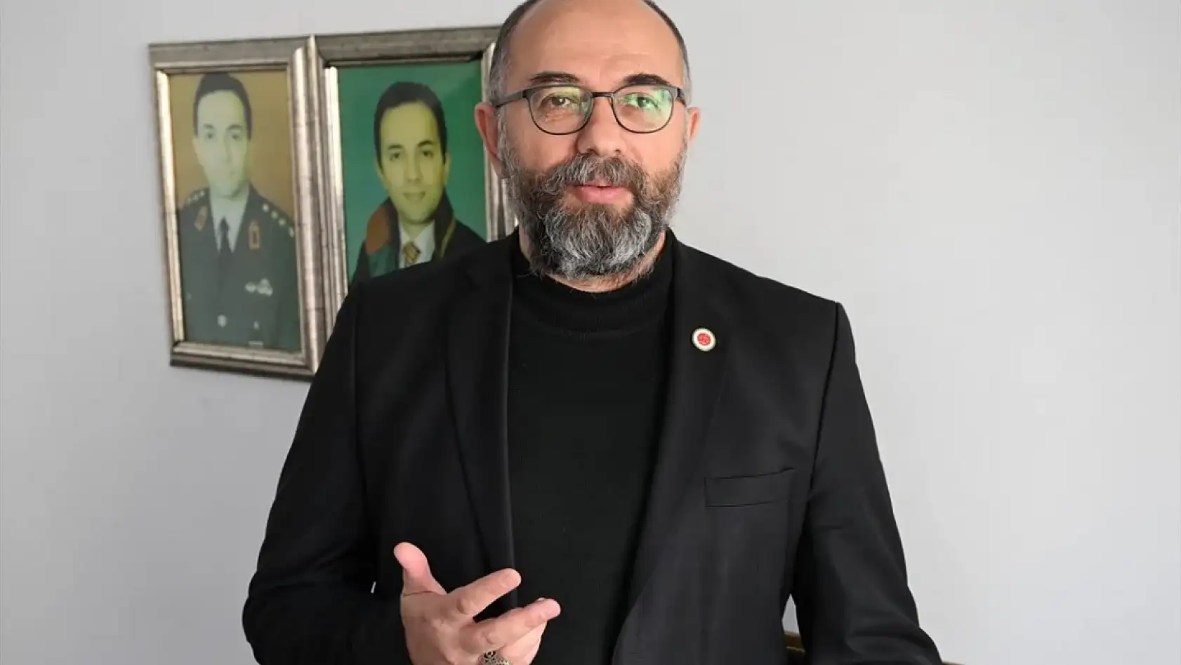 Usta Yazar Taciz İftirasıyla Hapiste Öldü: Gerçekler Yıllar Sonra Öğrenildi