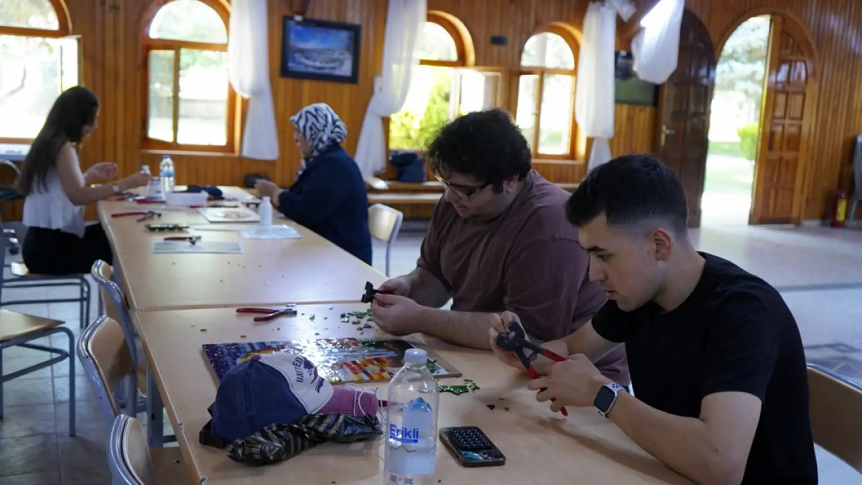 Konya'da her yaşa sanat molası: Kurslar ve atölyeler hız kesmiyor