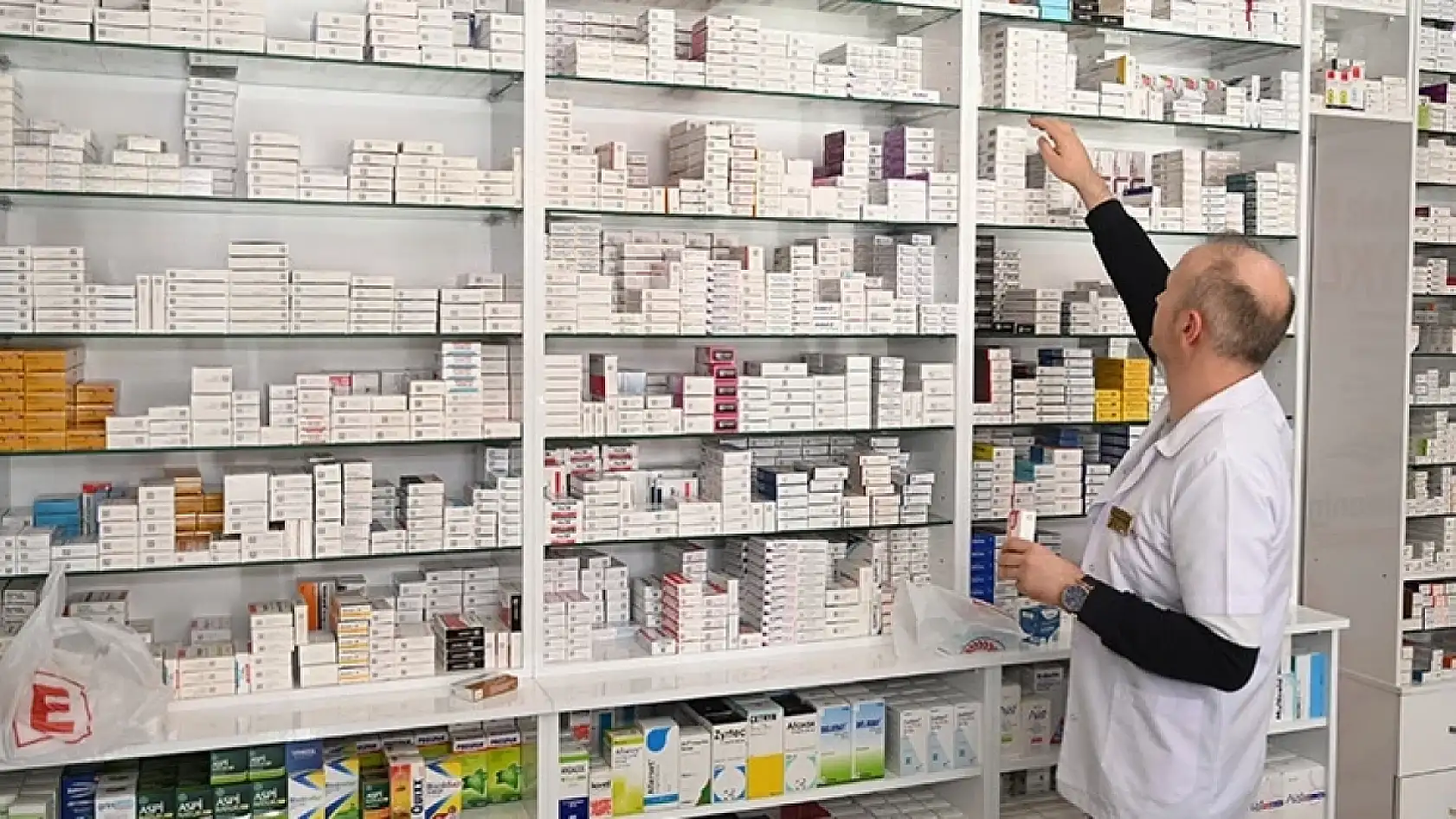 Konya'da bugün hangi eczaneler nöbetçi? İşte 21 Eylül Pazar günü listesi...