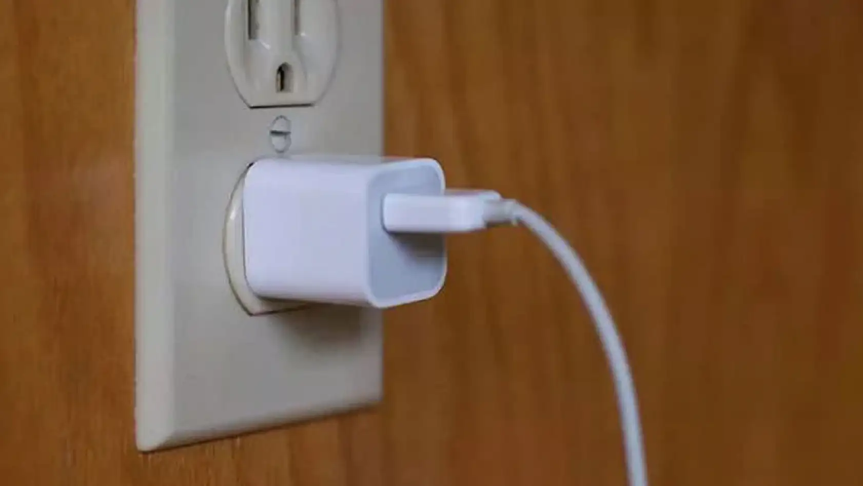 Elektrik faturanız neden yüksek geliyor? Prize takılı kalan cihazlar cebinizi yakıyor
