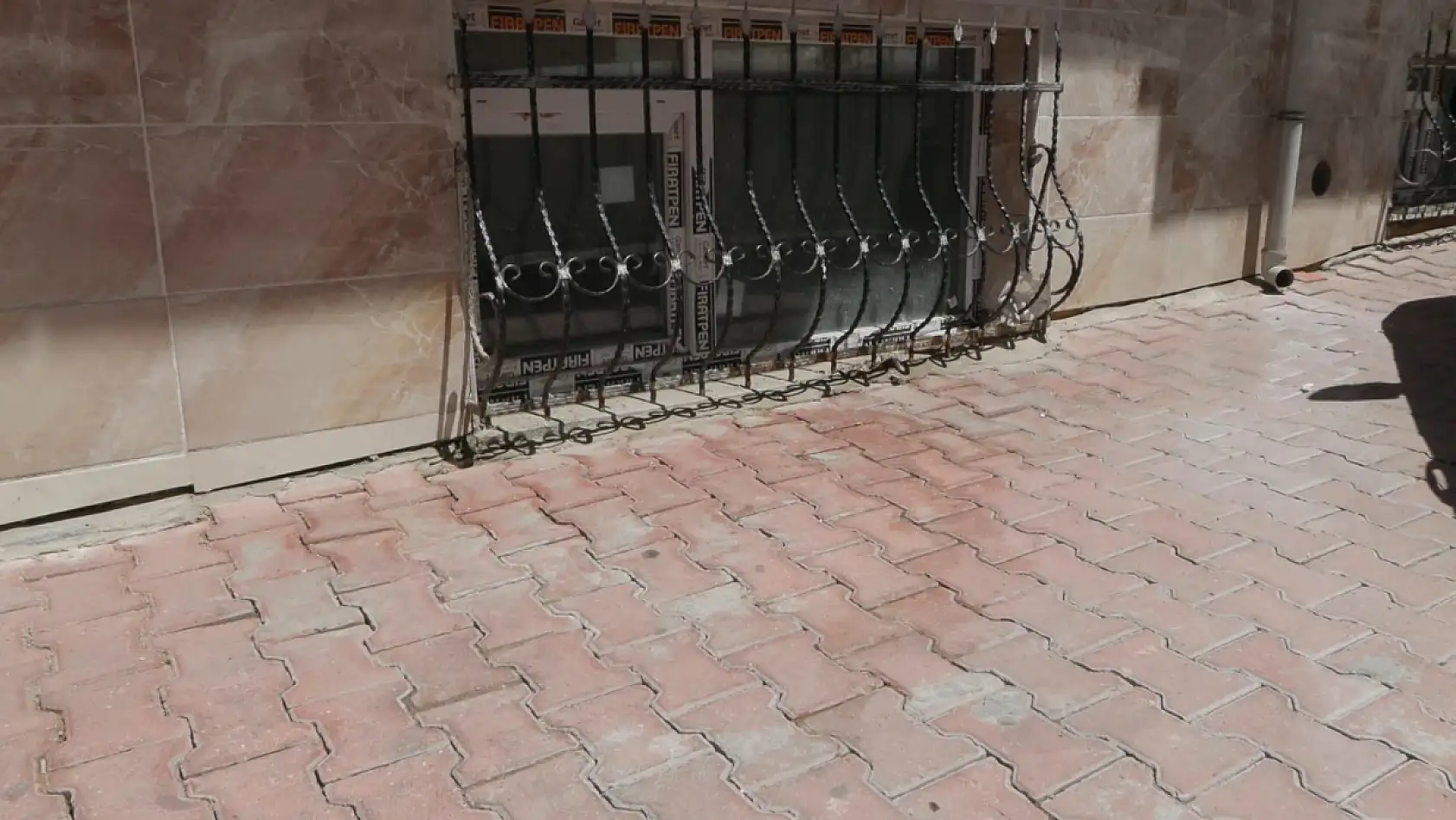 Aracına yöneldi, kanlı pusunun hedefi oldu