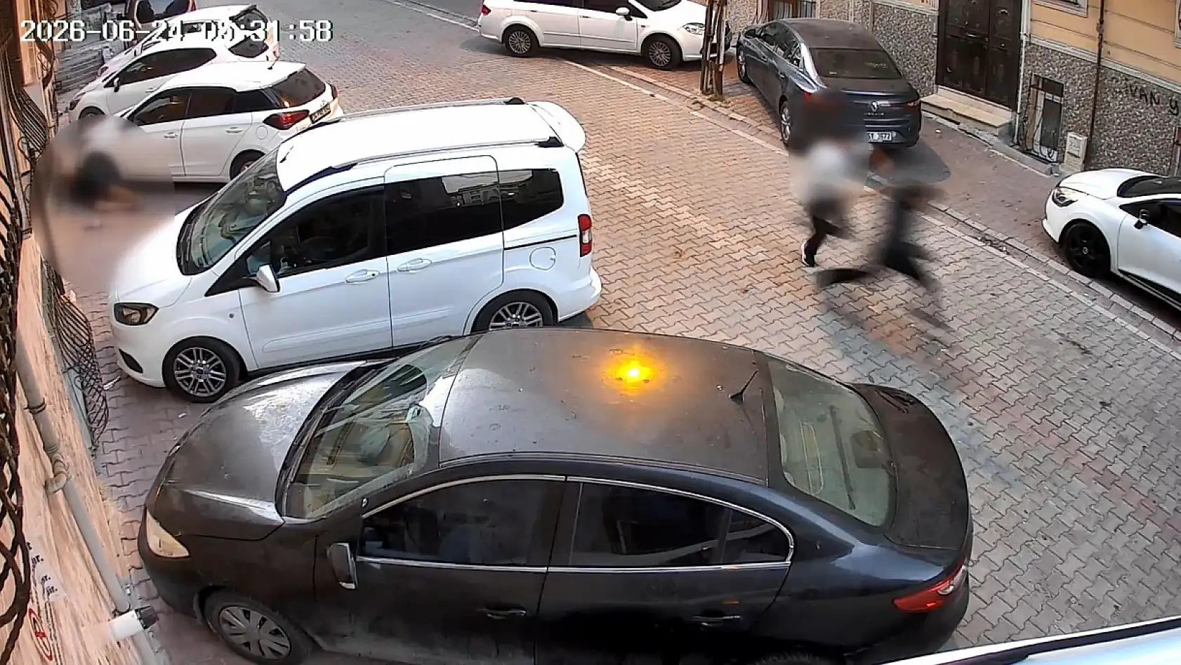 Aracına yöneldi, kanlı pusunun hedefi oldu