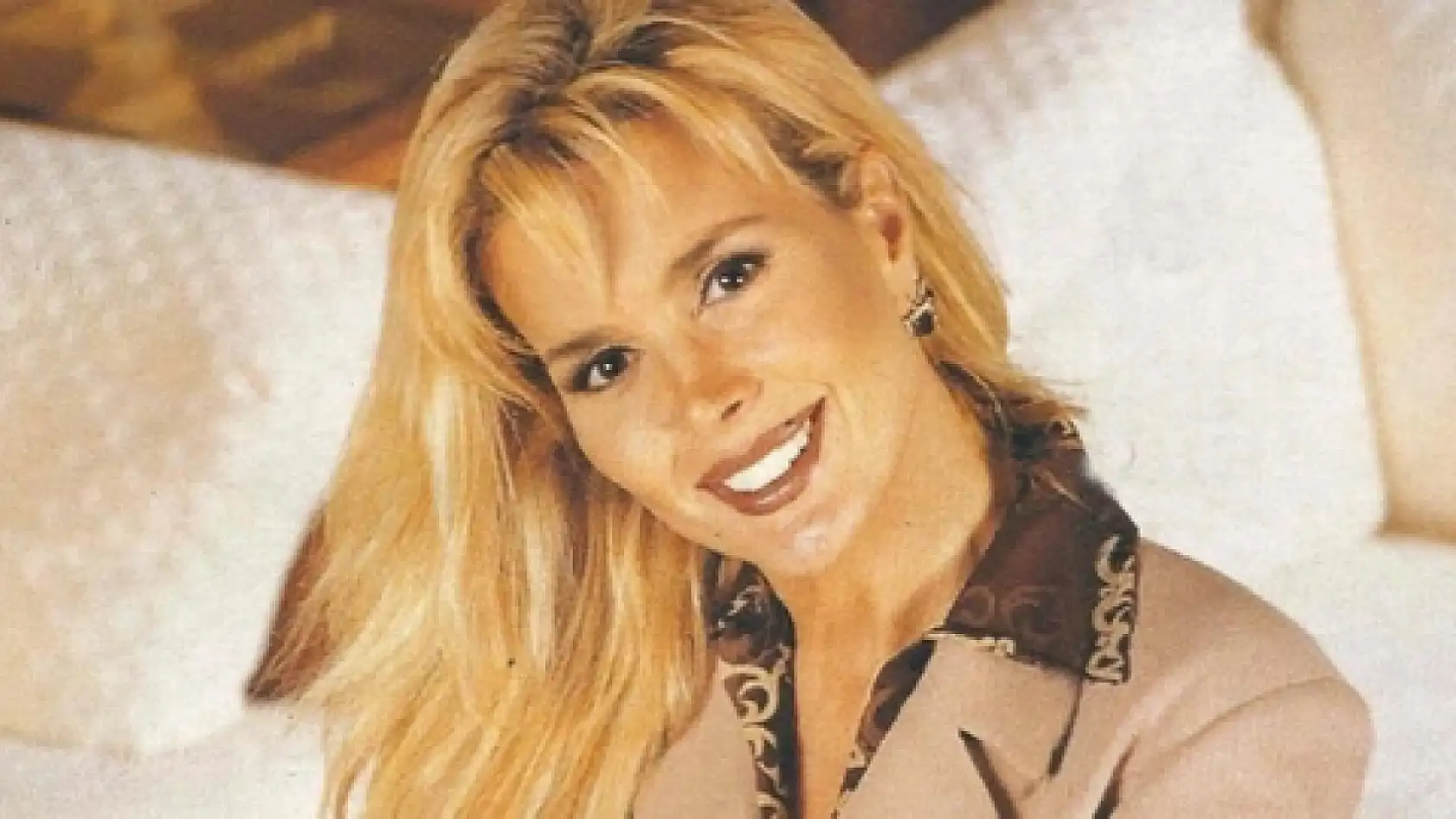 Kısa sürede ölümüm duyulacak demişti… Harika Avcı hastaneye kaldırıldı!