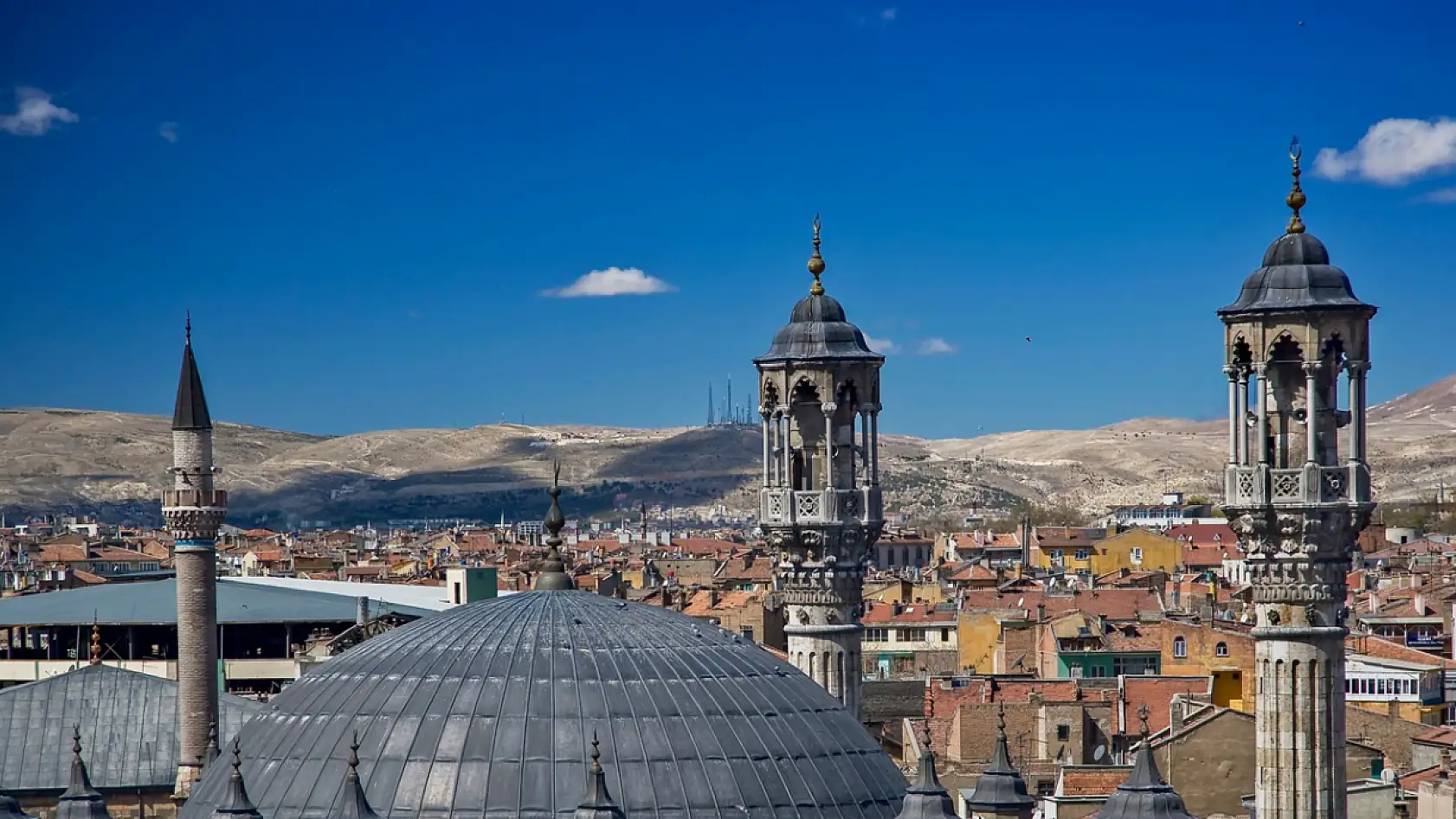 Konya Haftaya Serinlikle Başladı Güneşle Kapatacak