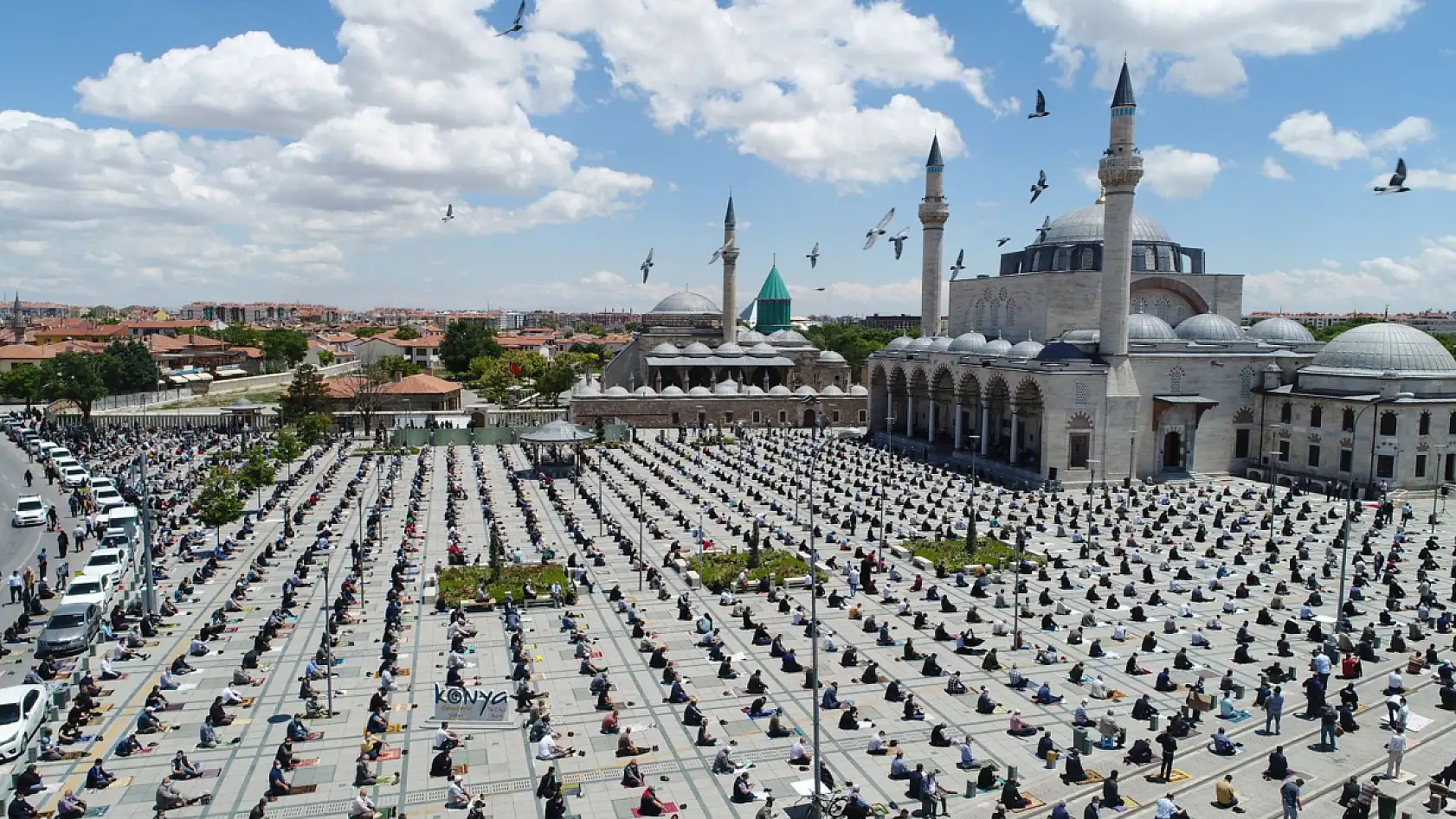 Konya'da bayram namazı kaçta kılınacak? 6 Haziran 2025 Konya merkez ve ilçelerinde bayram namazı saatleri