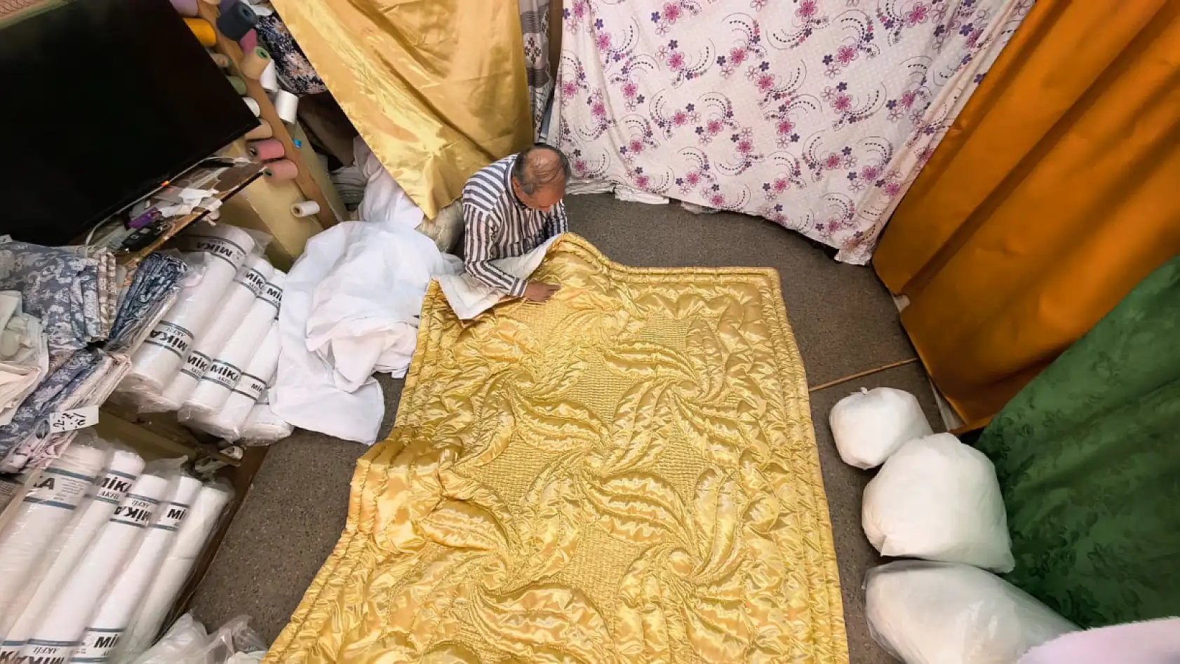 Kraliçe'ye yorgan dikti, kendi mesleğine çırak bulamadı