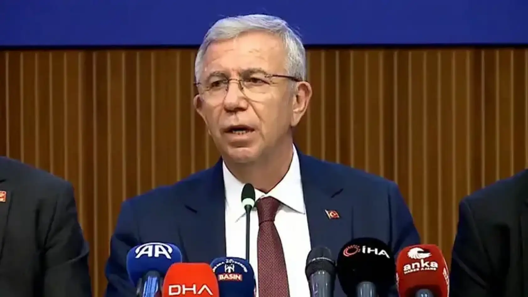 Mansur Yavaş istifa etti mi? Mansur Yavaş yeni partiye geçecek mi? Mansur Yavaş hangi partide kalacak?