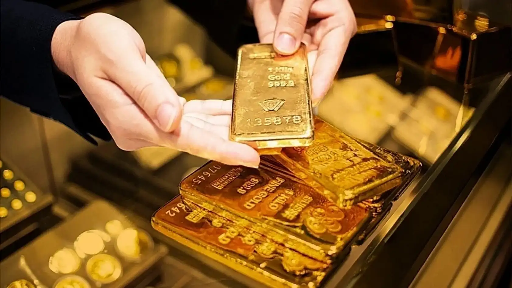 Altında büyük patlama başlıyor! Dev bankadan 2026 için tarihi zirve uyarısı!