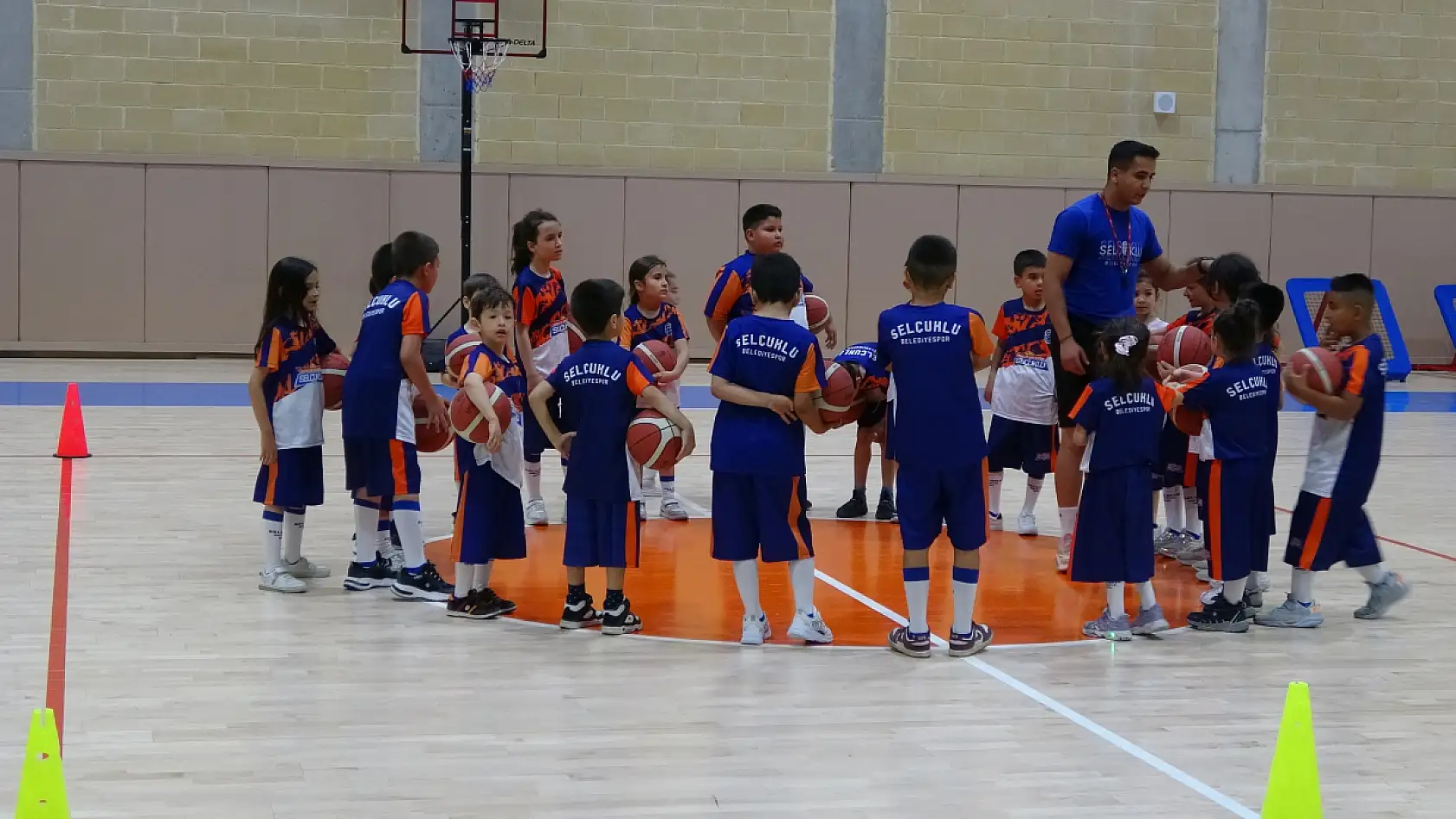 Konya'da dikkat çeken proje: 20 bin çocuk sporla buluştu