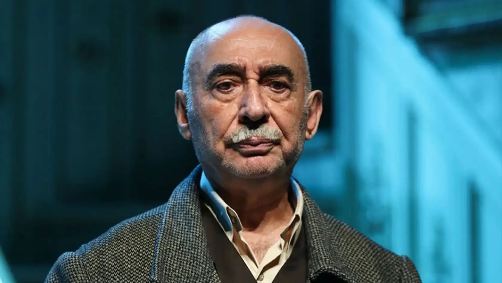 Şener Şen sahneye veda etti