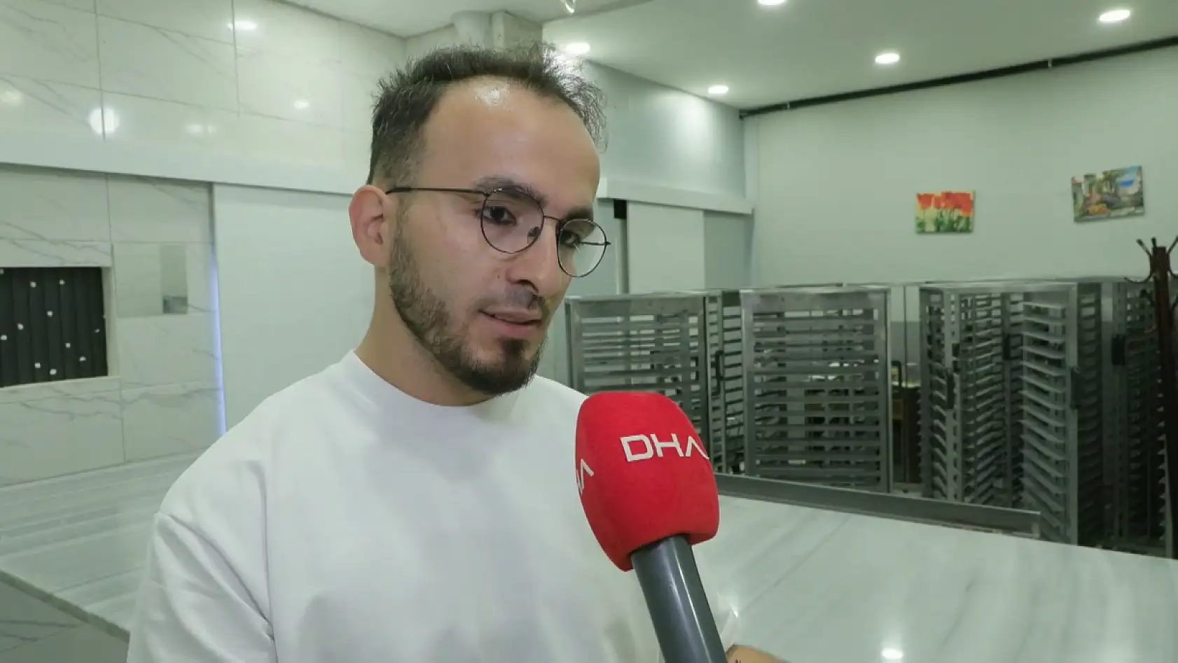 Fırındaki en ilginç hırsızlık! Ne para aldılar ne makine
