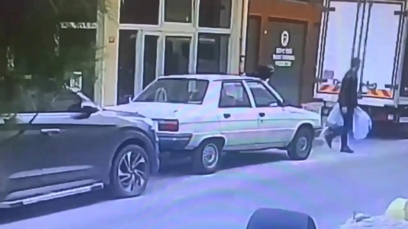Fırındaki en ilginç hırsızlık! Ne para aldılar ne makine