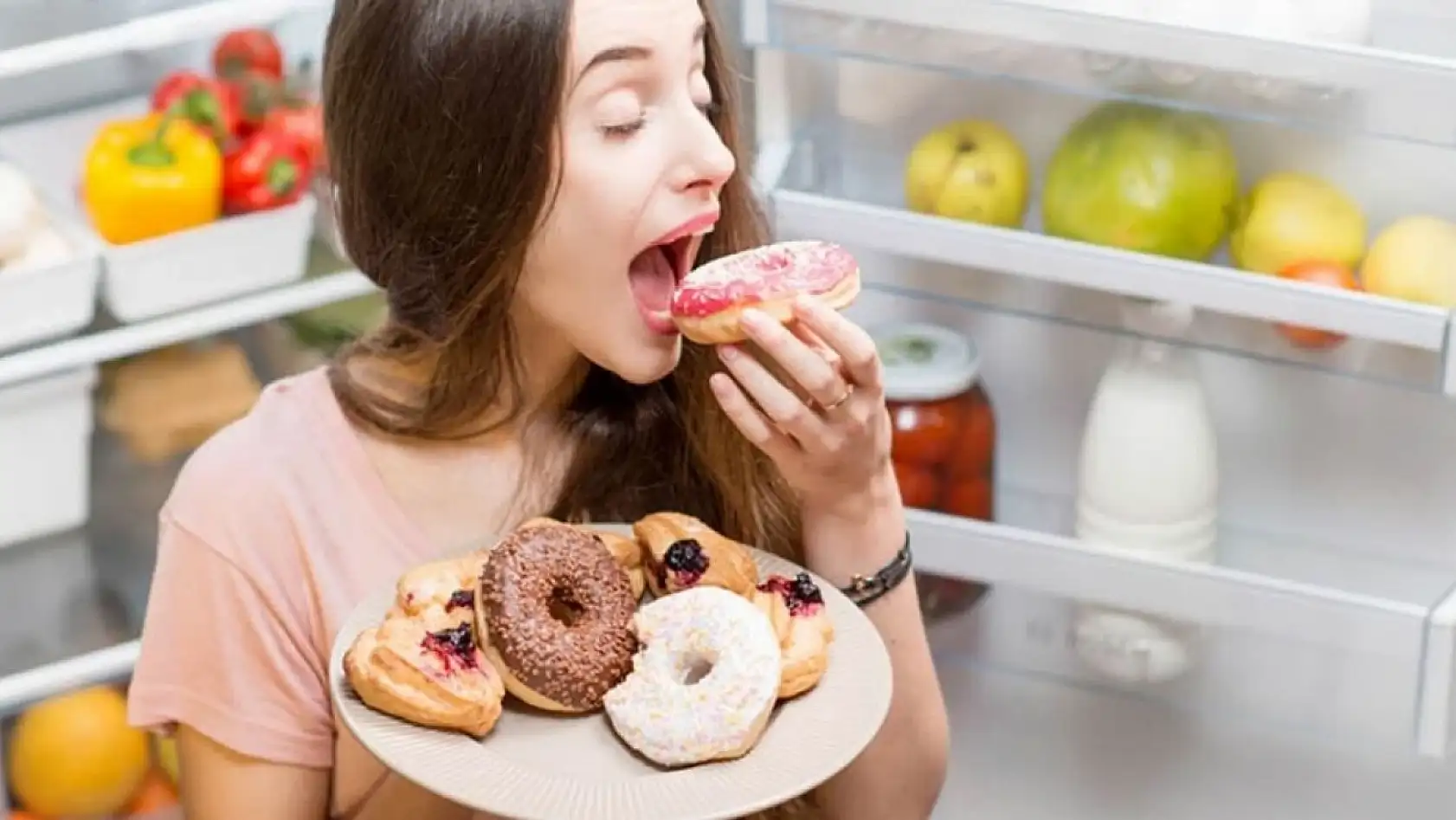 Kış gelince neden daha çok acıkıyoruz? Bilimsel nedeni açıklandı