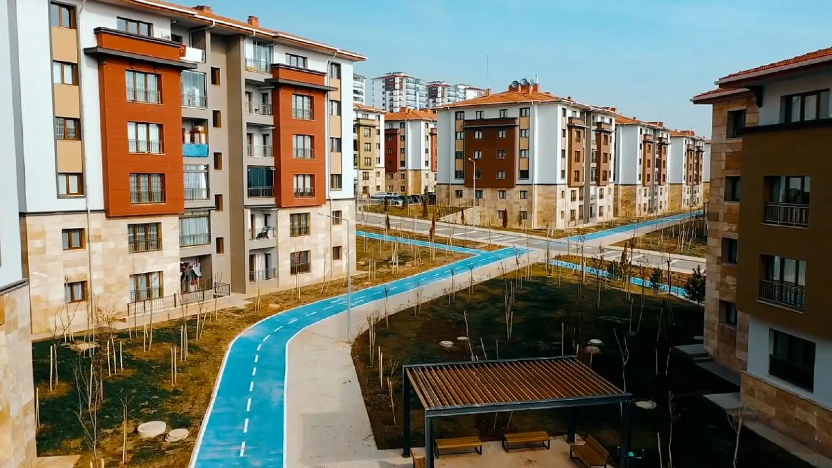 TOKİ'ye kaç kişi başvurdu, kura ne zaman çekilecek? İşte güncel başvuru rakamı ve 2026 kura çekim takvimi...