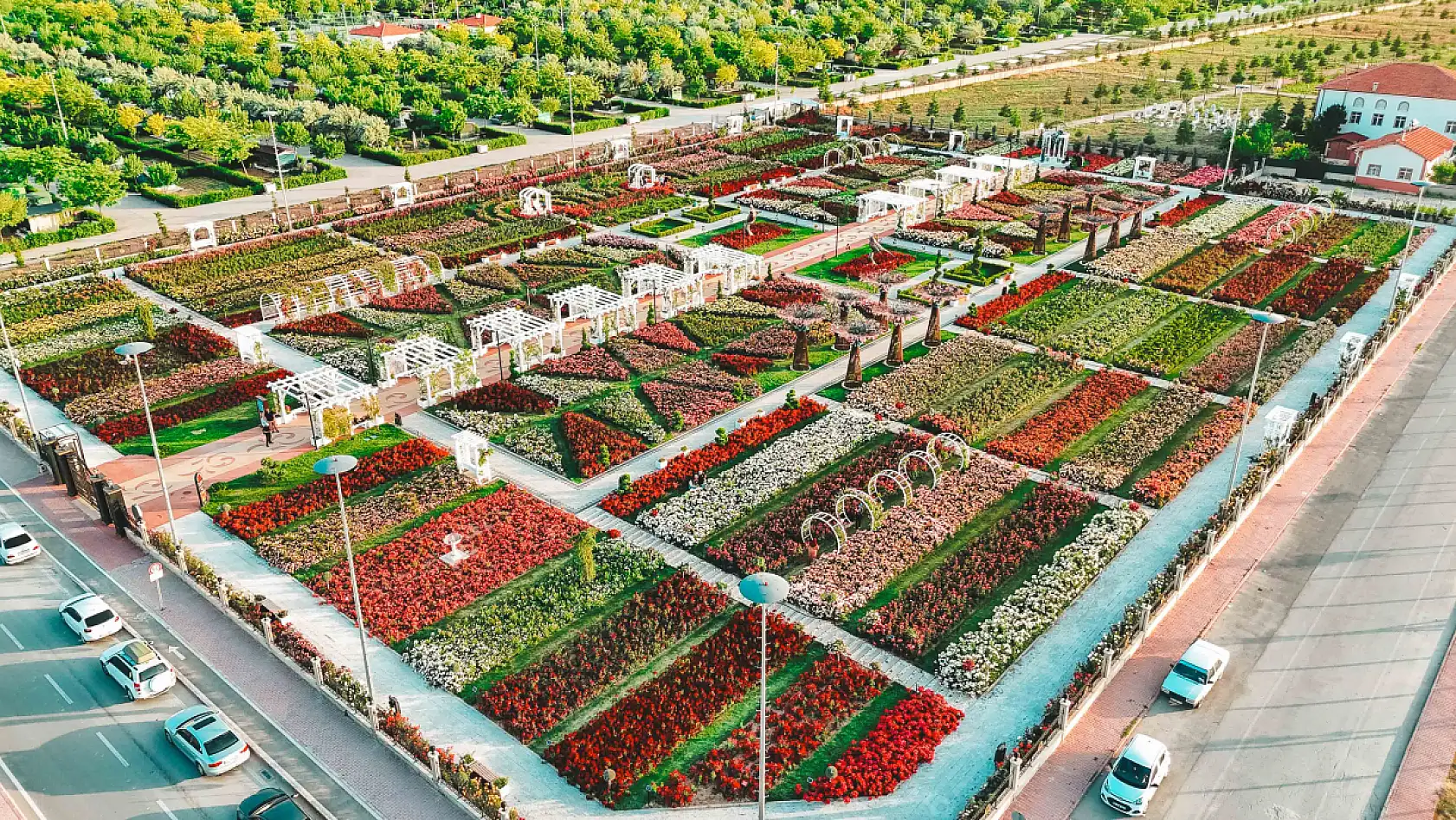 Konya'da turizmin yükselen yıldızı: Karatay herkesi kendine çekiyor