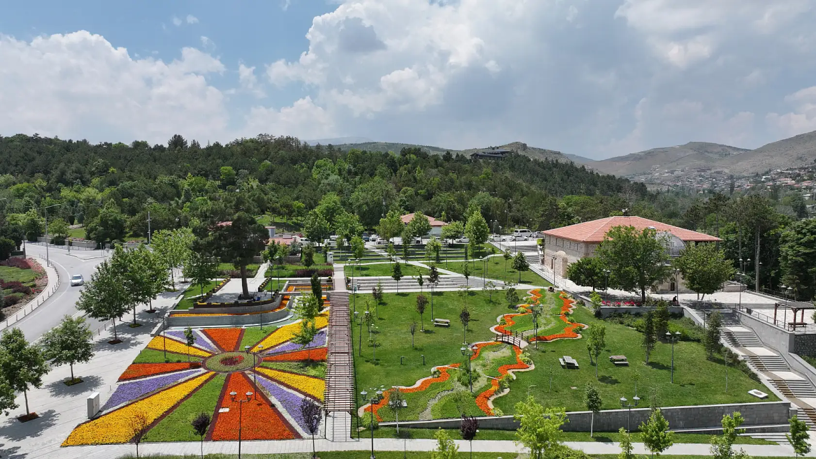 1,8 milyonluk dokunuşla Konya'nın çehresi yenilendi