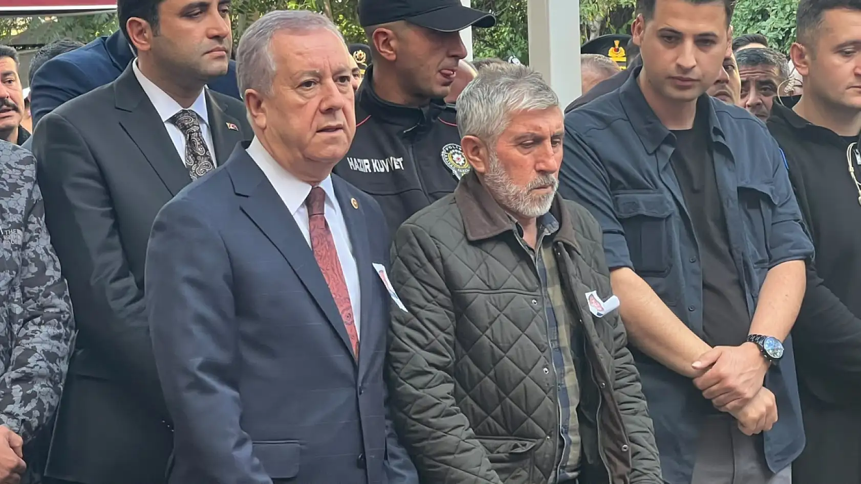 Şehit polis Ahmet Türkoğlu son yolculuğuna uğurlandı