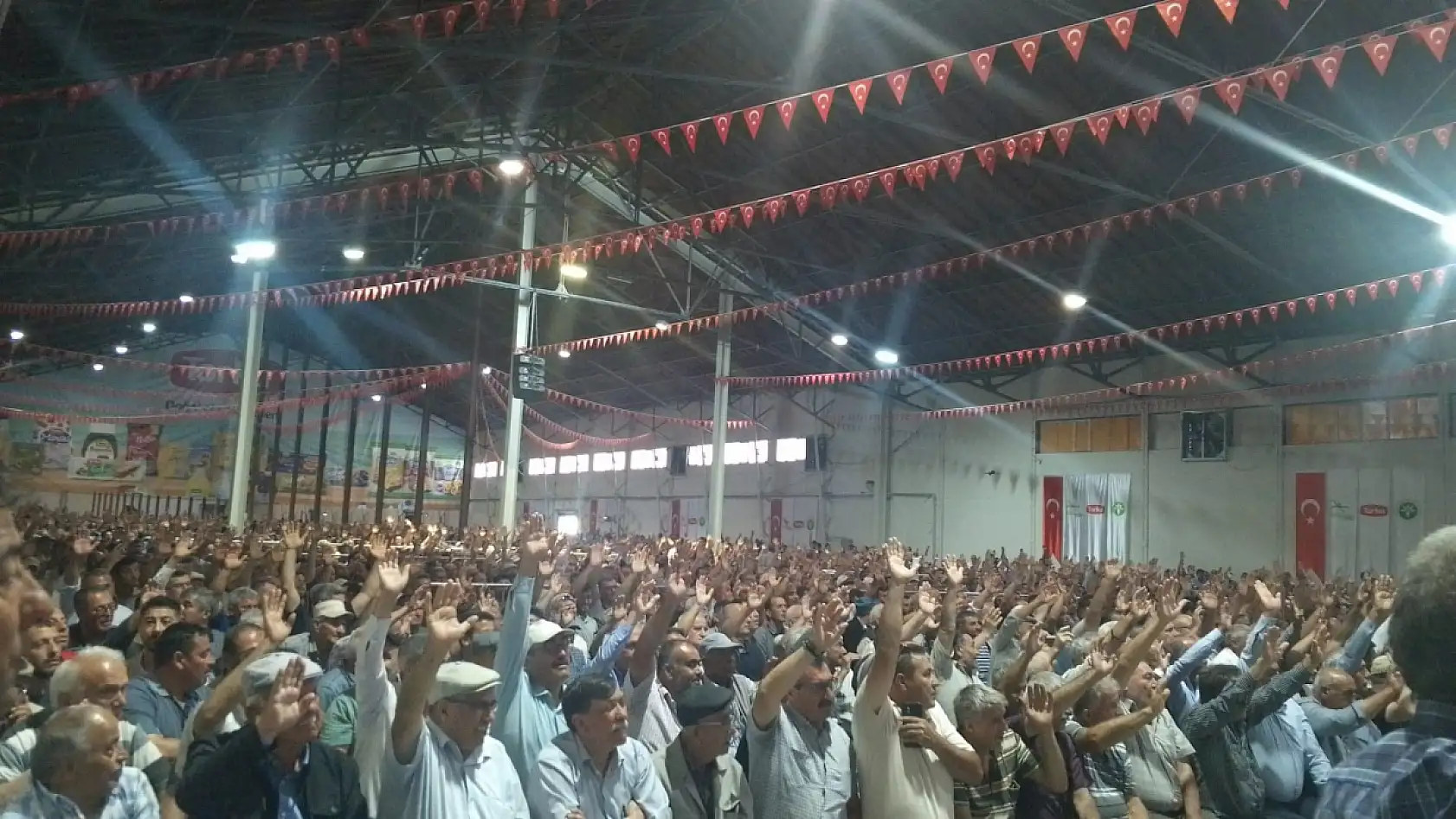 Konya Şeker'de kritik gün! Çiftçinin sorunları masada