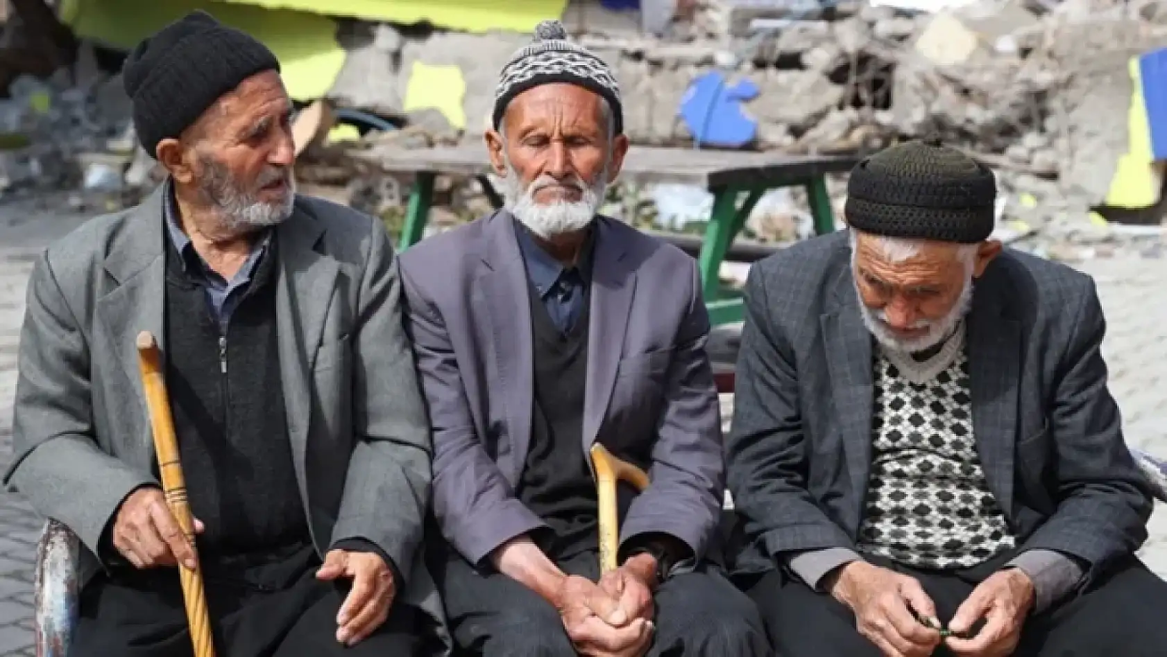Türkiye hızla yaşlanıyor: 65 yaş üstü nüfus 9,5 milyona ulaştı