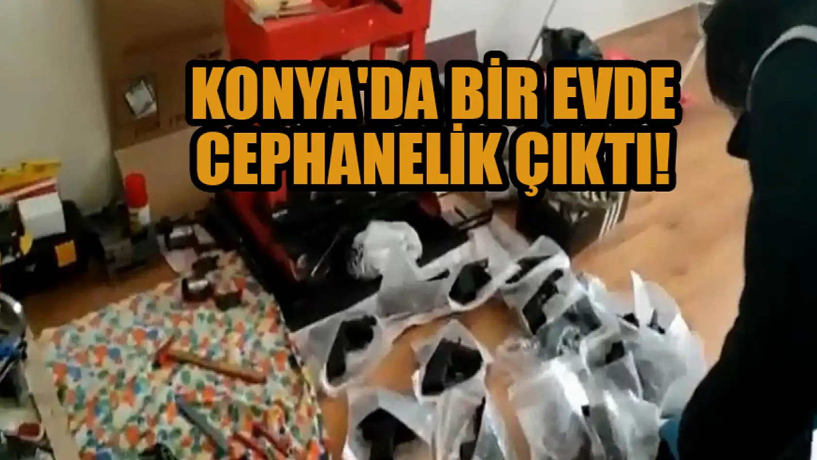 Silah kaçakçısının evinden adeta cephanelik çıktı