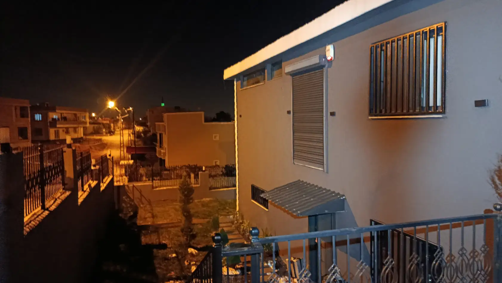 Eşi evden gitti, baba dehşet saçtı! 2 çocuğunu öldürüp, kendi canına kıydı