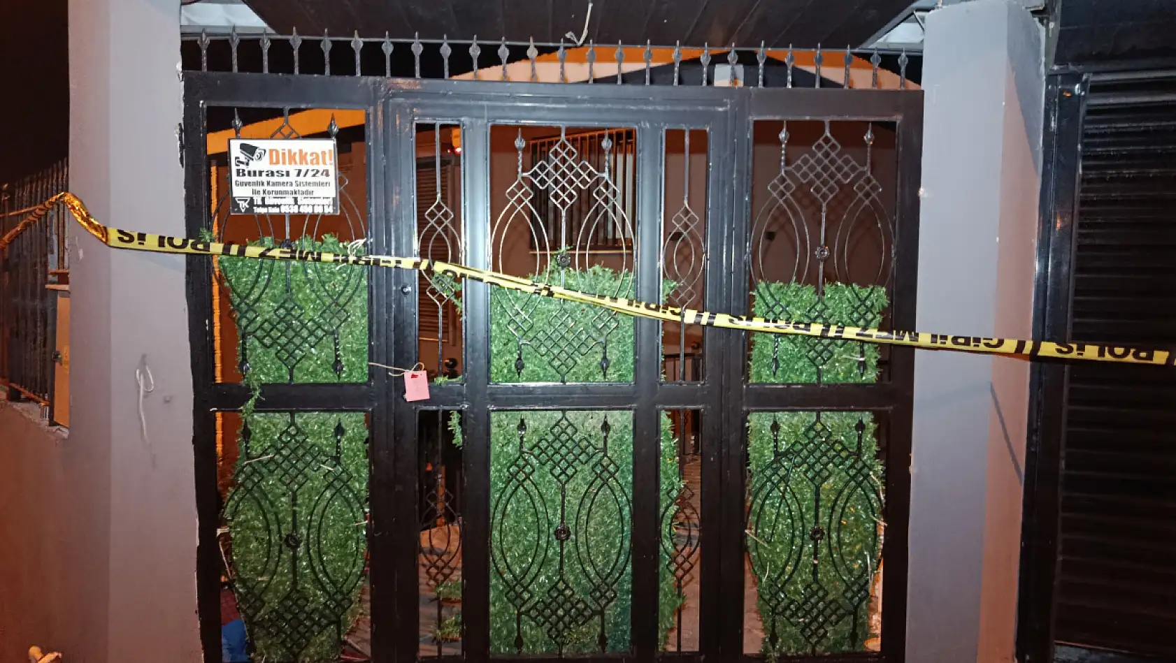 Eşi evden gitti, baba dehşet saçtı! 2 çocuğunu öldürüp, kendi canına kıydı