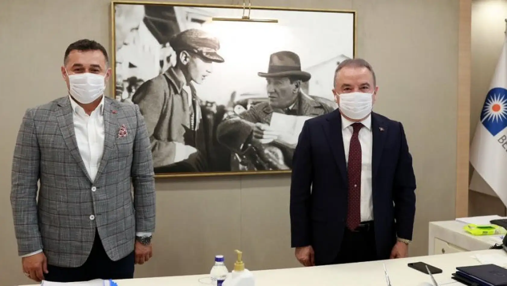 Antalya'da bir tek o kaldı! Koronavirüse yakalanan Başkan Muhittin Böcek'in son durumu hakkında açıklama geldi