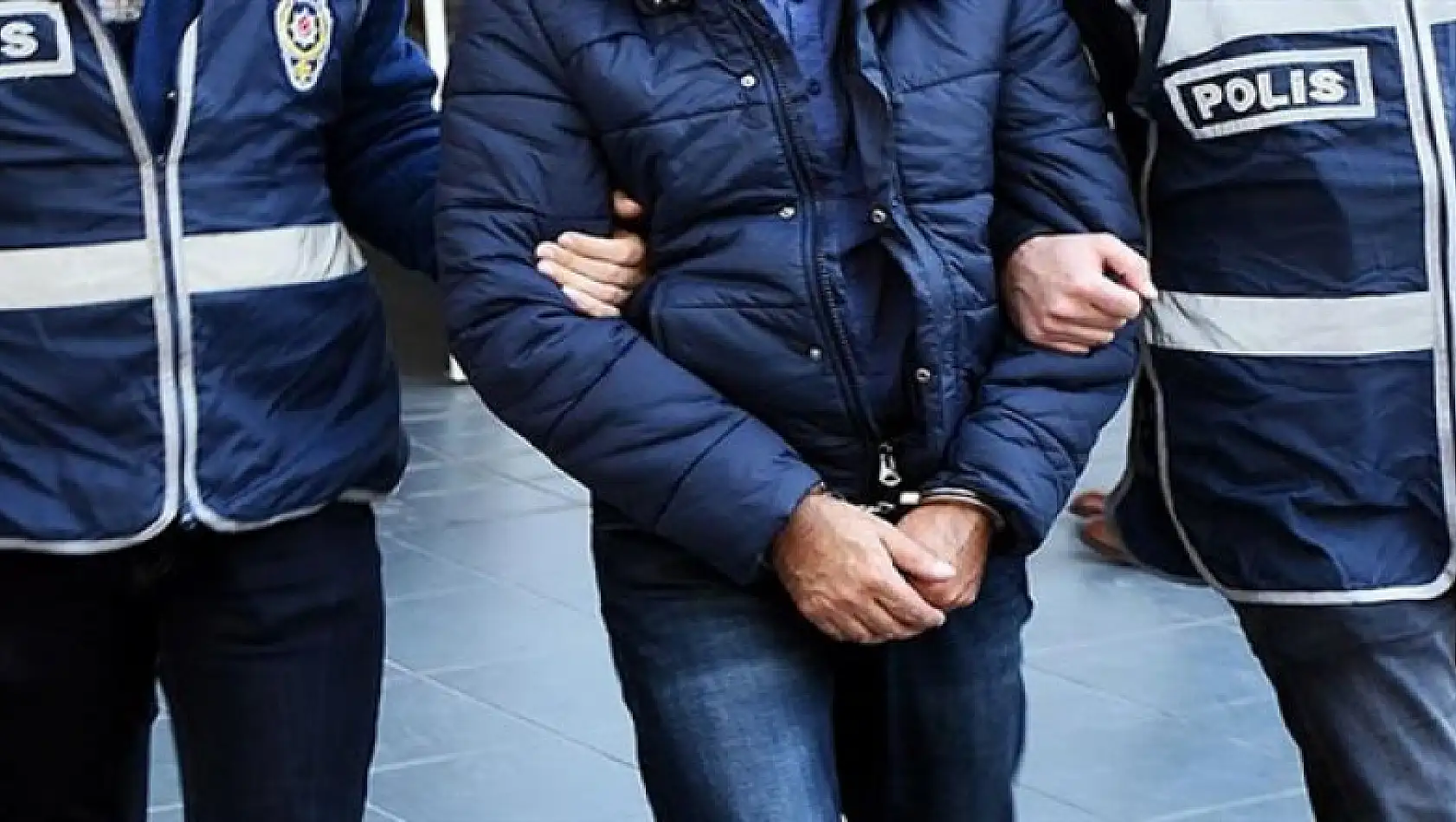 Konya'da Kaldığı otel odasında uyuşturucuyla yakalandı