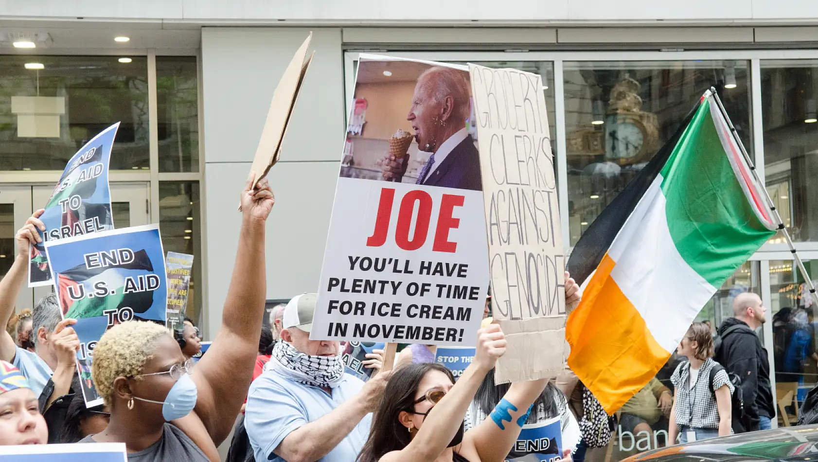 ABD Başkanı Joe Biden, Filistin destekçisi grup tarafından protesto edildi