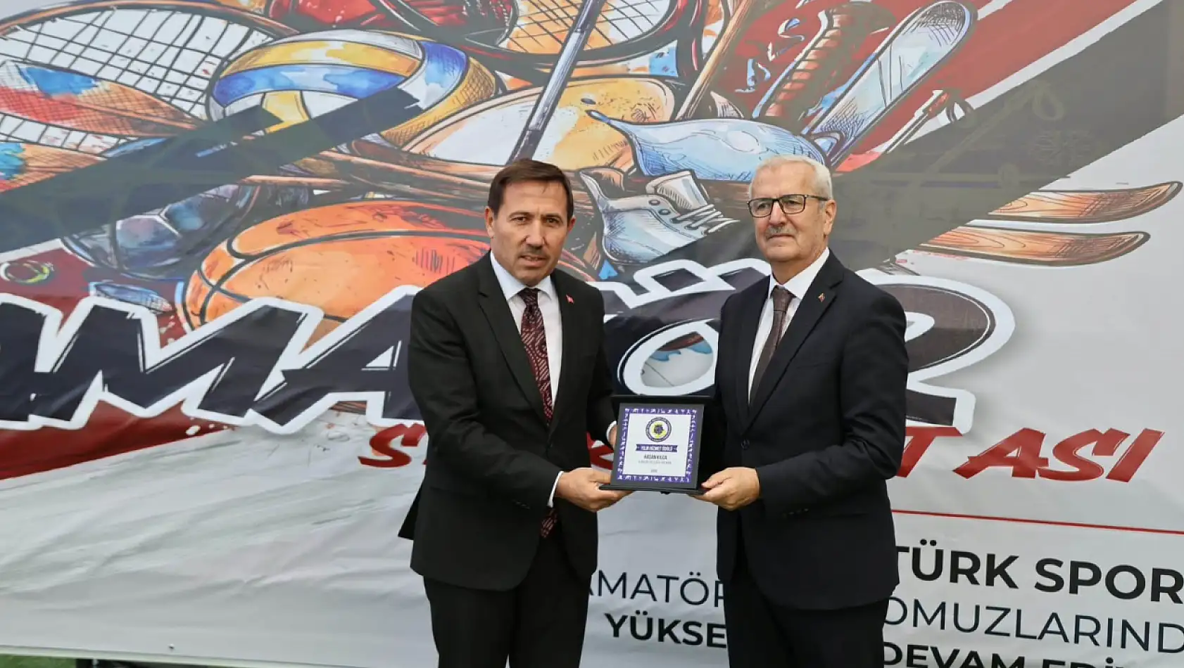 Ay'dan mesaj var: Amatör spor, Türk sporunun temel taşıdır